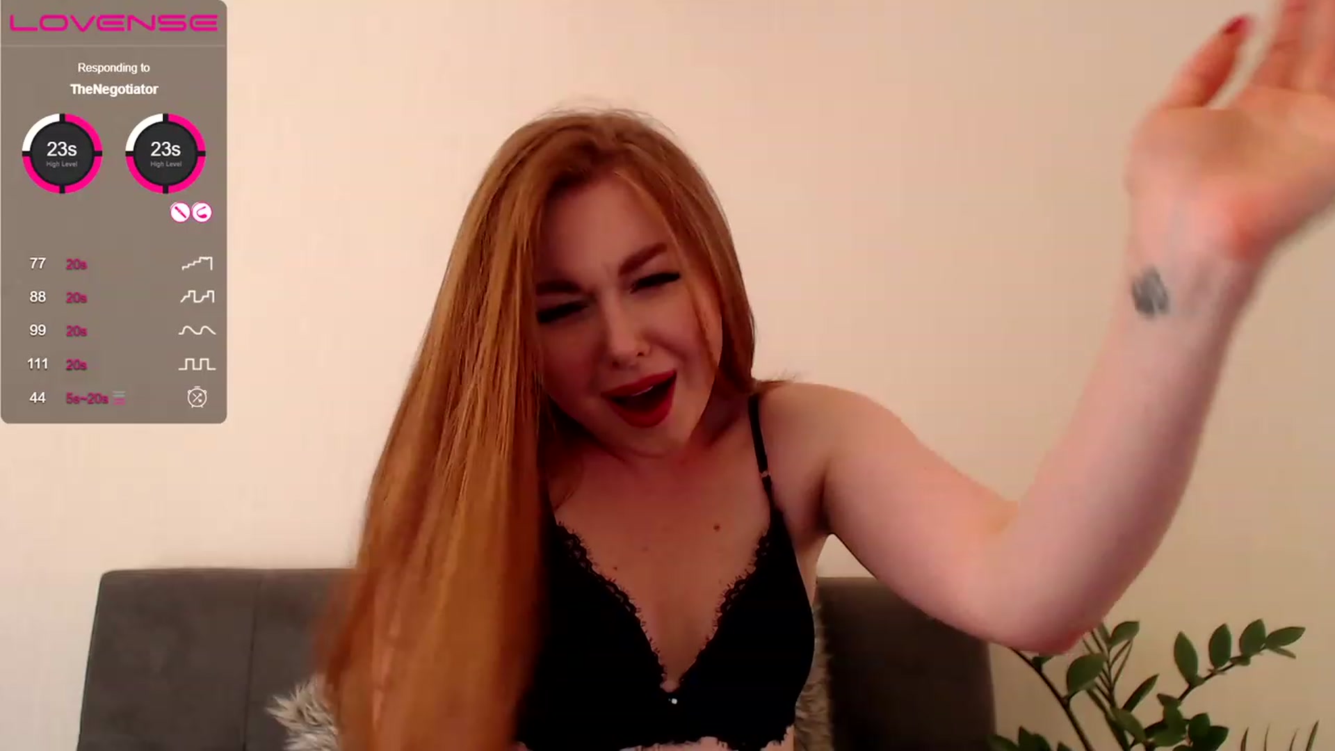 Gallery image thumbnail from Wet_Redhead's myfreecams stream on, 05/27/2023, 17:24 image 9 of 20