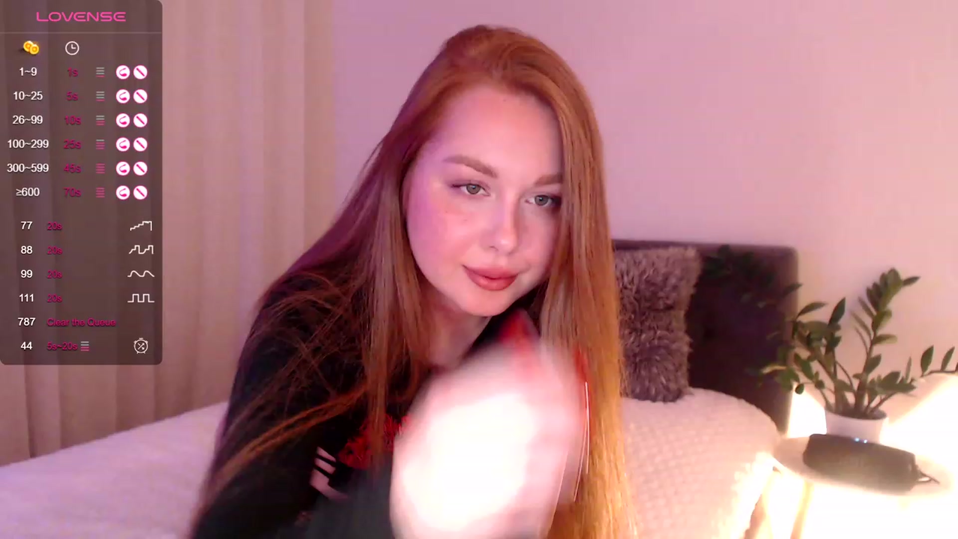 Gallery image thumbnail from Wet_Redhead's myfreecams stream on, 10/18/2023, 17:42 image 14 of 20