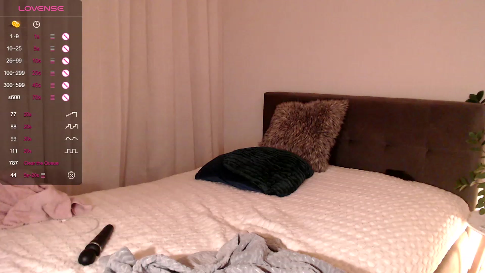 Gallery image thumbnail from Wet_Redhead's myfreecams stream on, 11/28/2023, 18:32 image 7 of 20