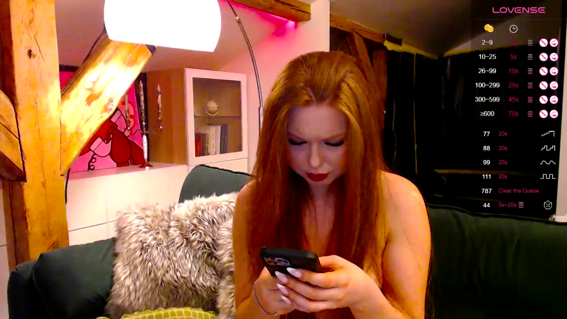 Gallery image thumbnail from Wet_Redhead's myfreecams stream on, 04/07/2024, 18:39 image 12 of 20