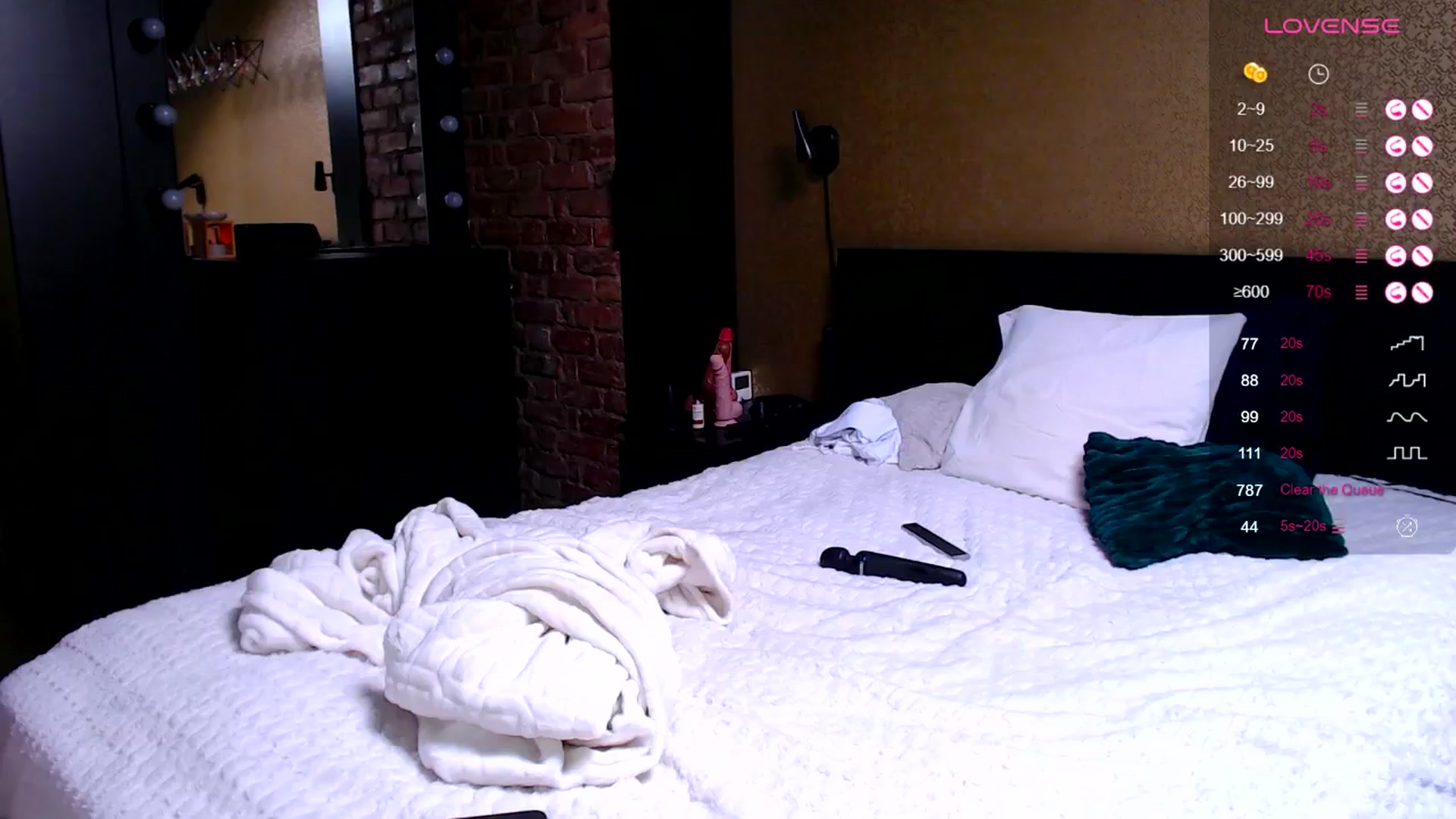 Gallery image thumbnail from Wet_Redhead's myfreecams stream on, 04/27/2024, 14:17 image 7 of 20