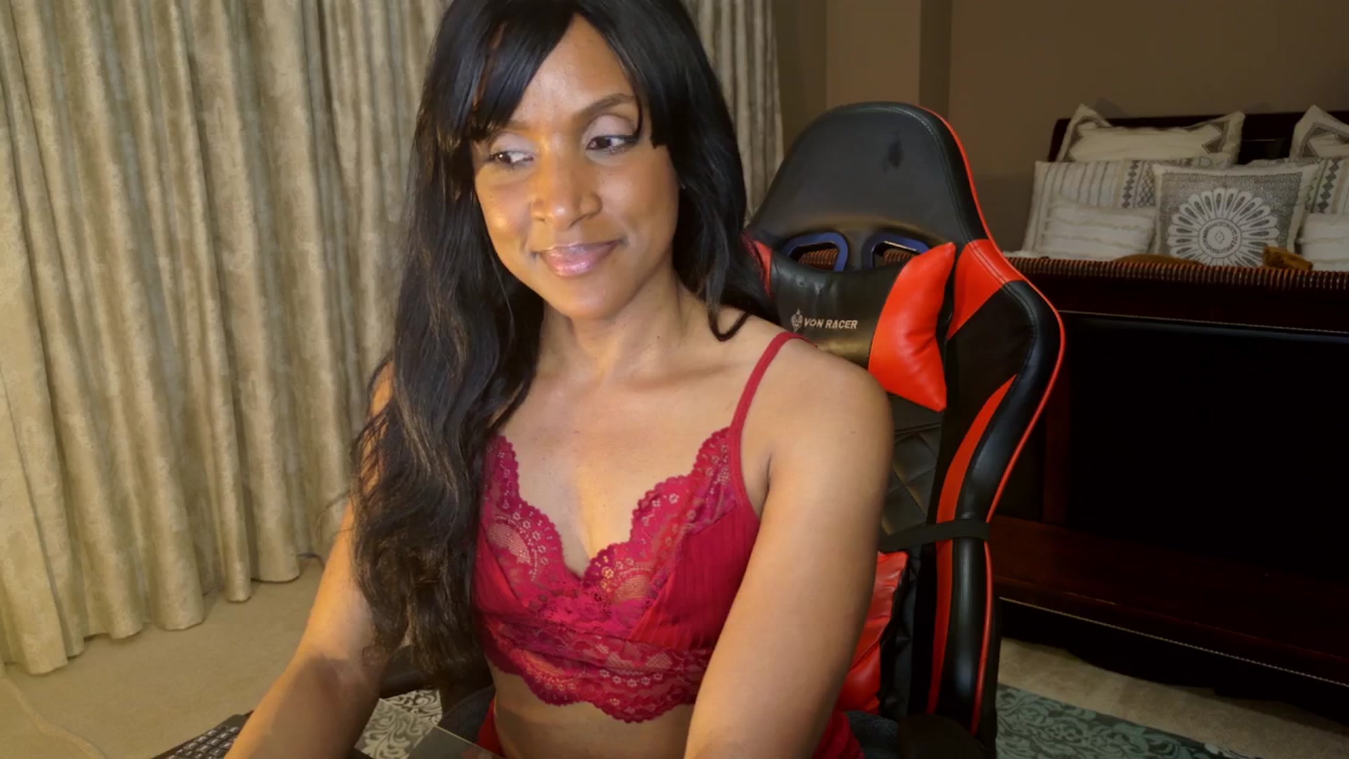 Gallery image thumbnail from WetnWildLover's myfreecams stream on, 07/12/2025, 21:36 image 15 of 20