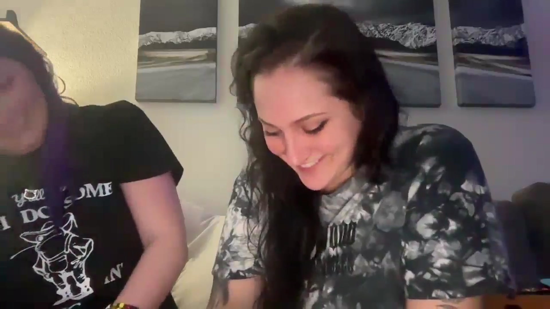 Gallery image thumbnail from Wetxxwet's myfreecams stream on, 01/24/2025, 09:31 image 18 of 20