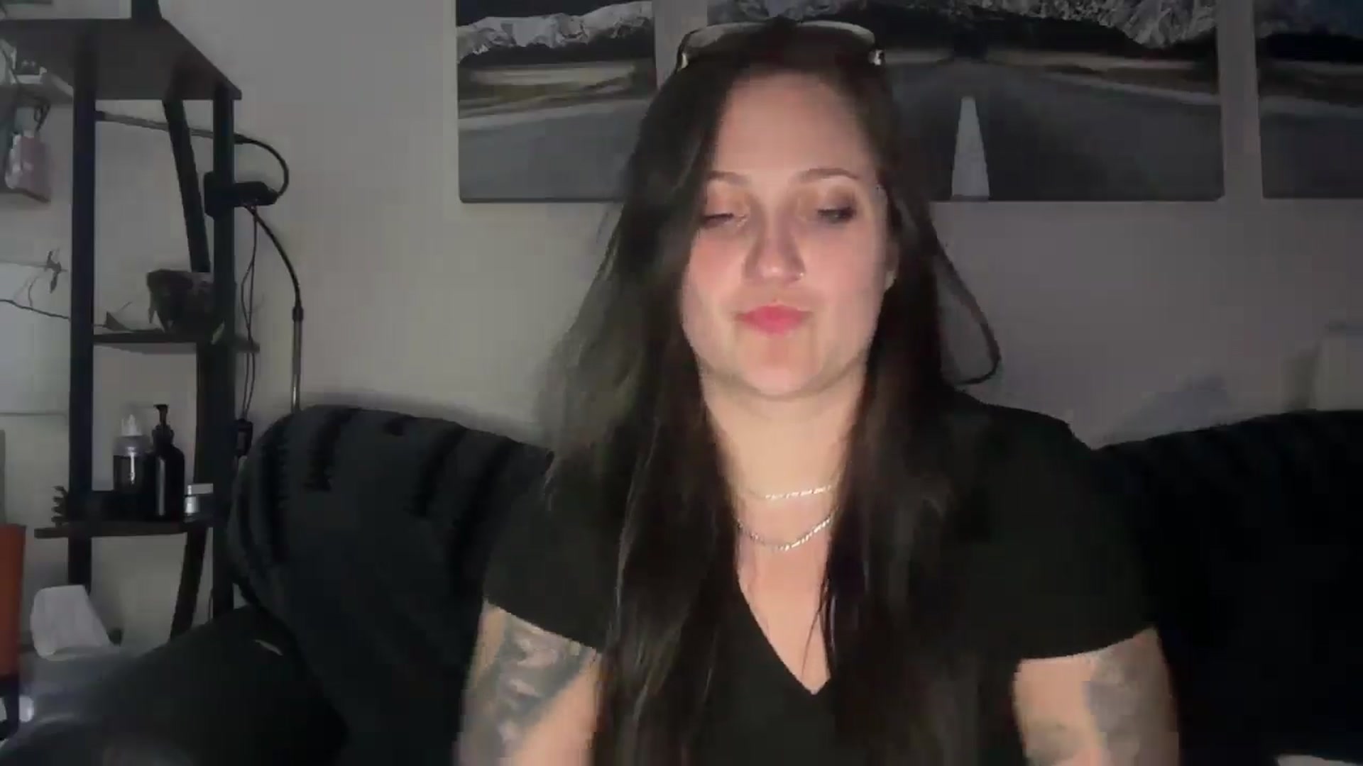 Gallery image thumbnail from Wetxxwet's myfreecams stream on, 03/07/2025, 11:36 image 17 of 20