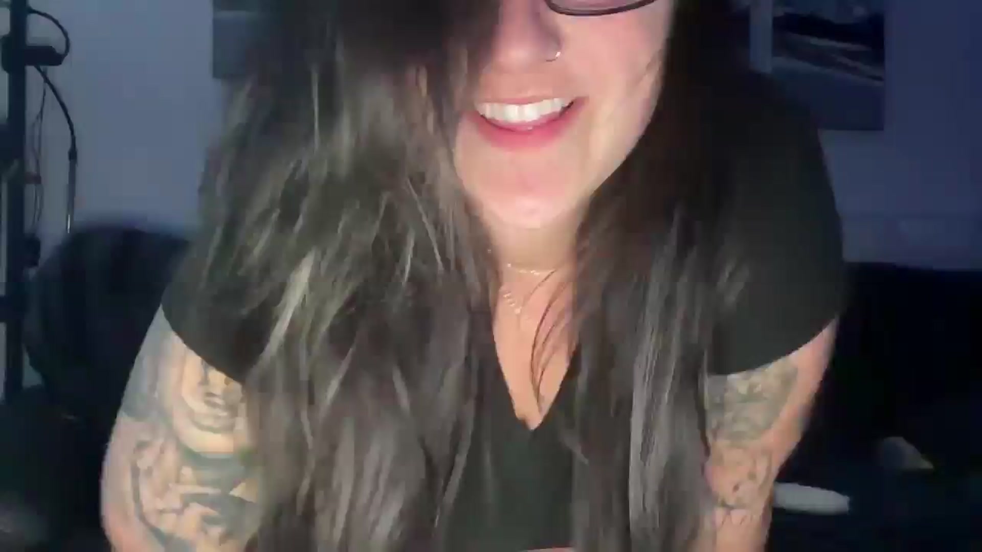 Gallery image thumbnail from Wetxxwet's myfreecams stream on, 03/07/2025, 11:36 image 7 of 20