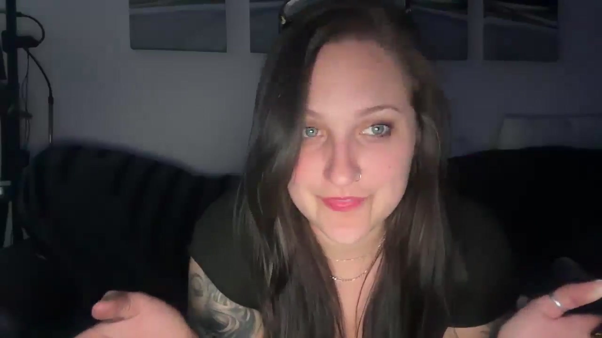 Gallery image thumbnail from Wetxxwet's myfreecams stream on, 03/07/2025, 12:14 image 5 of 20