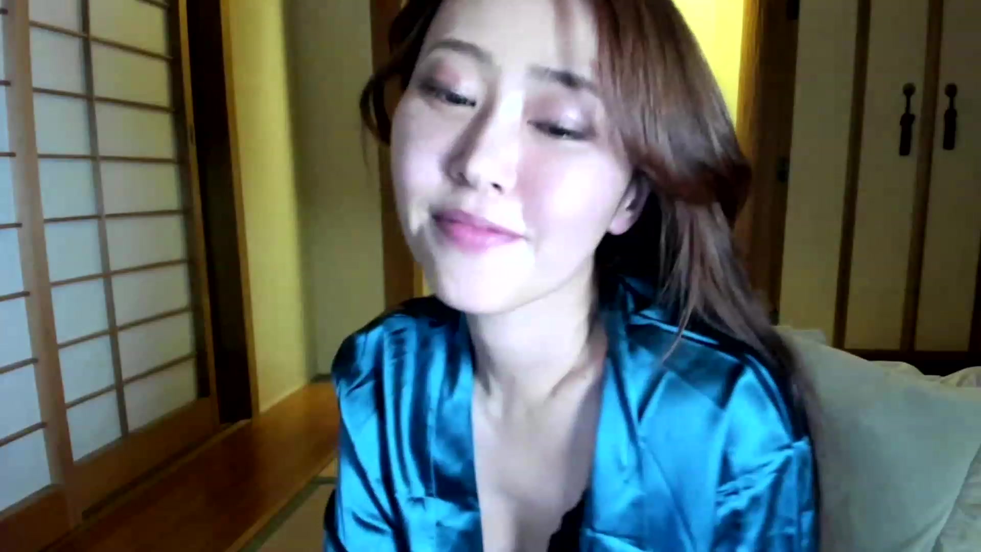 Gallery image thumbnail from WhatIsNanako's myfreecams stream on, 11/26/2022, 11:17 image 18 of 20