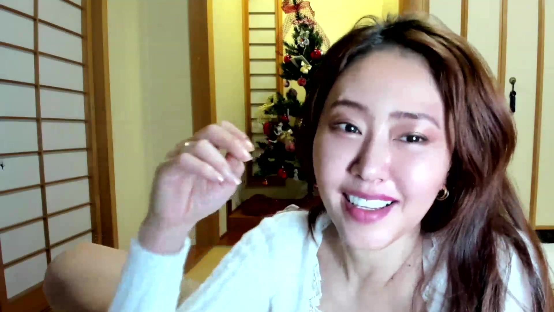 Gallery image thumbnail from WhatIsNanako's myfreecams stream on, 11/27/2022, 14:08 image 6 of 20