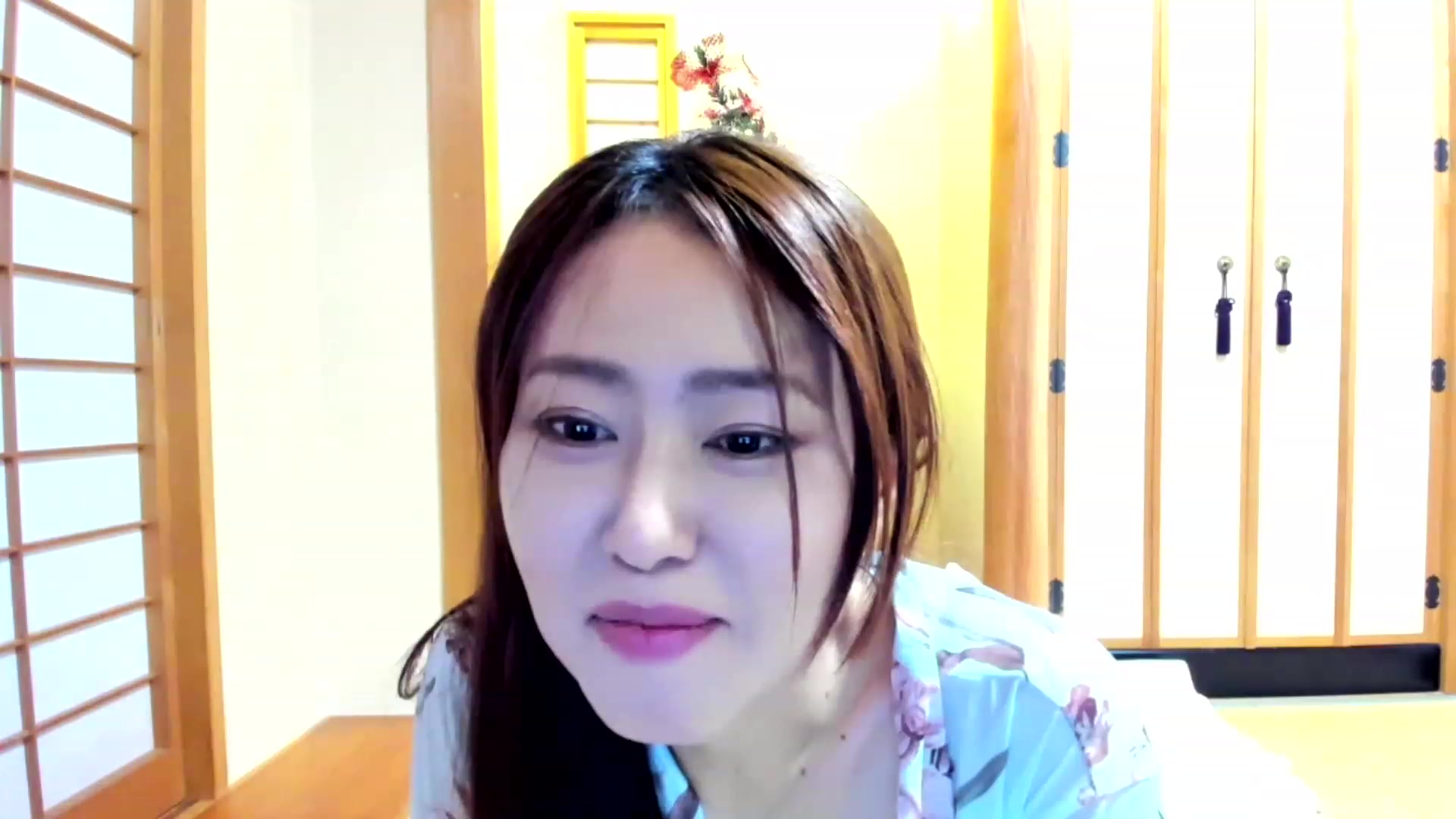 Gallery image thumbnail from WhatIsNanako's myfreecams stream on, 12/04/2022, 10:26 image 13 of 20