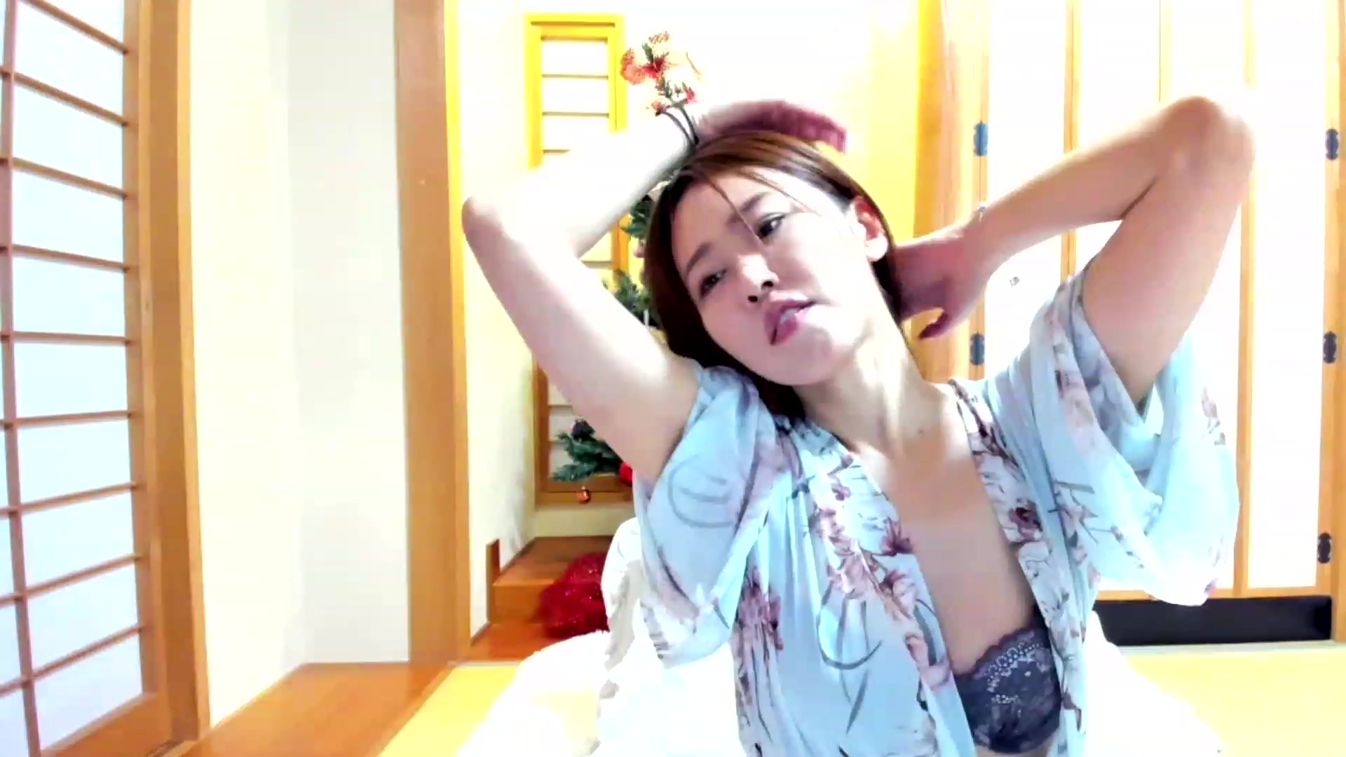 Gallery image thumbnail from WhatIsNanako's myfreecams stream on, 12/04/2022, 10:26 image 12 of 20