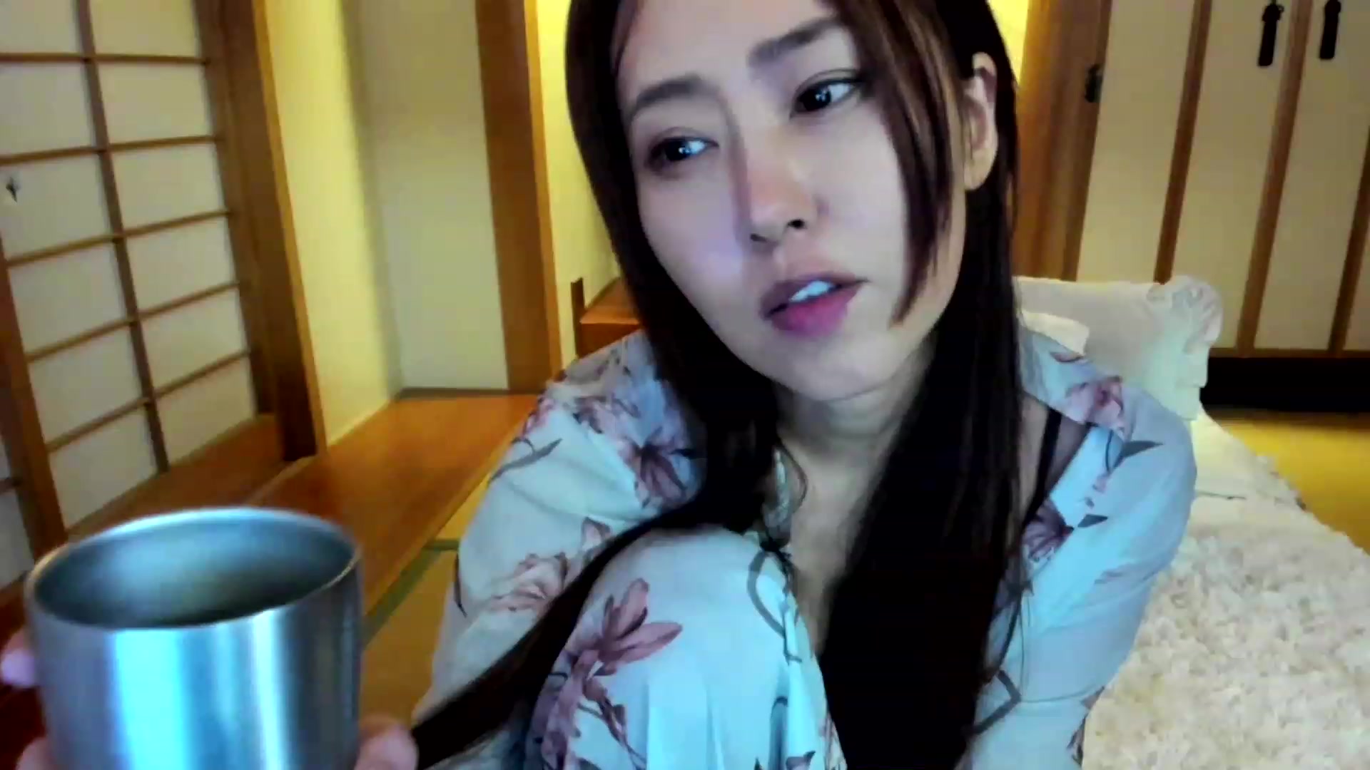 Gallery image thumbnail from WhatIsNanako's myfreecams stream on, 12/04/2022, 18:09 image 16 of 20