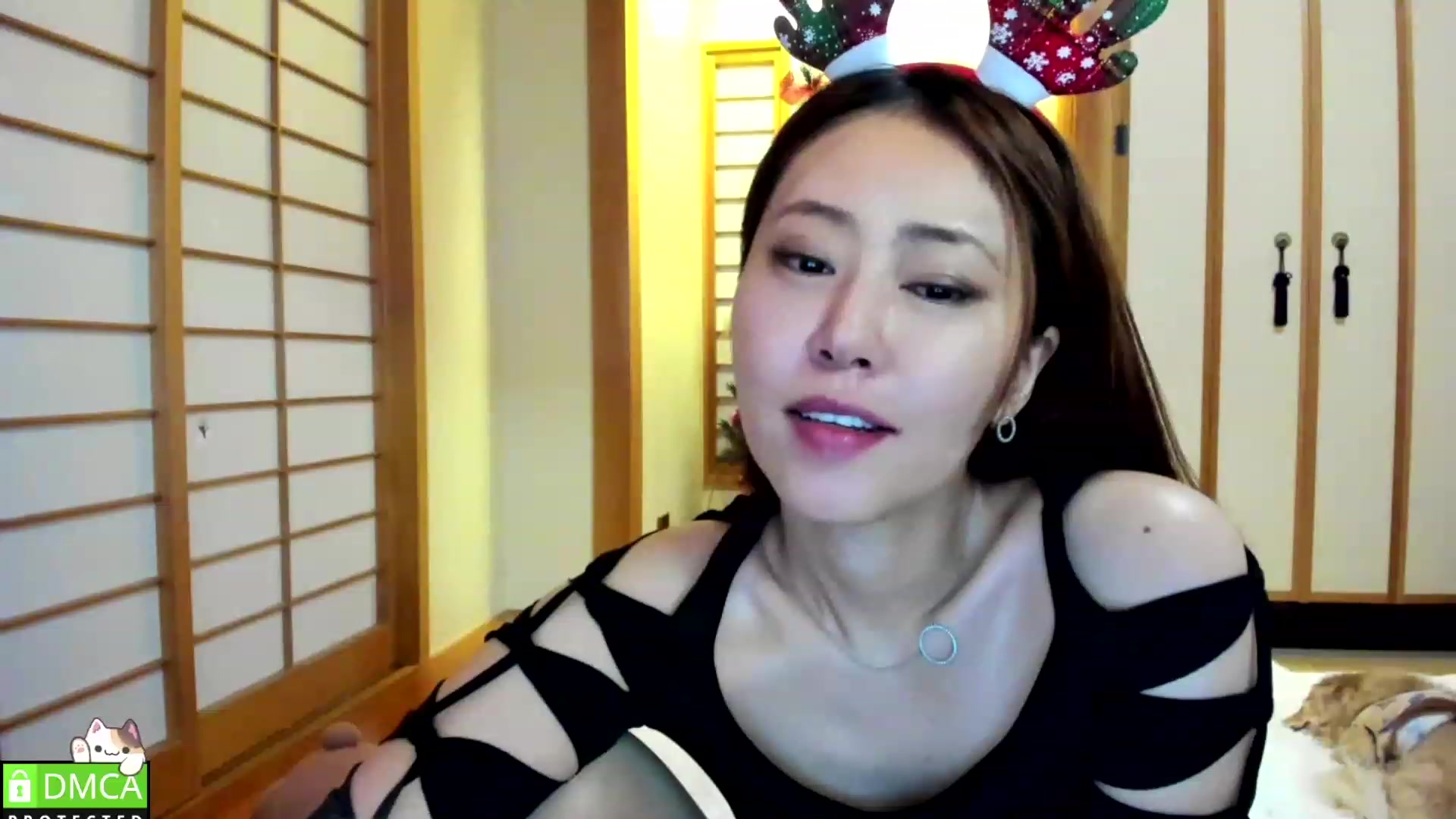 Gallery image thumbnail from WhatIsNanako's myfreecams stream on, 12/11/2022, 15:09 image 19 of 20