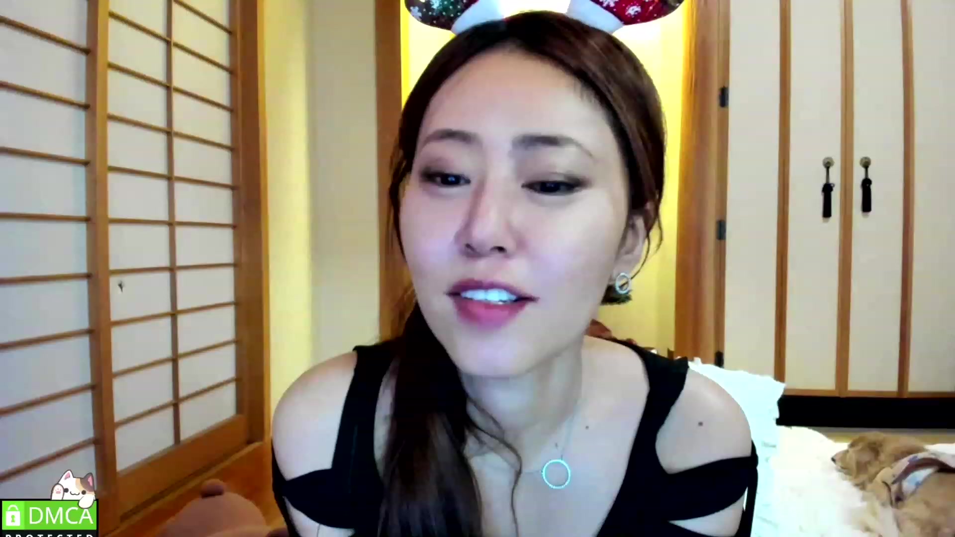 Gallery image thumbnail from WhatIsNanako's myfreecams stream on, 12/11/2022, 15:09 image 13 of 20