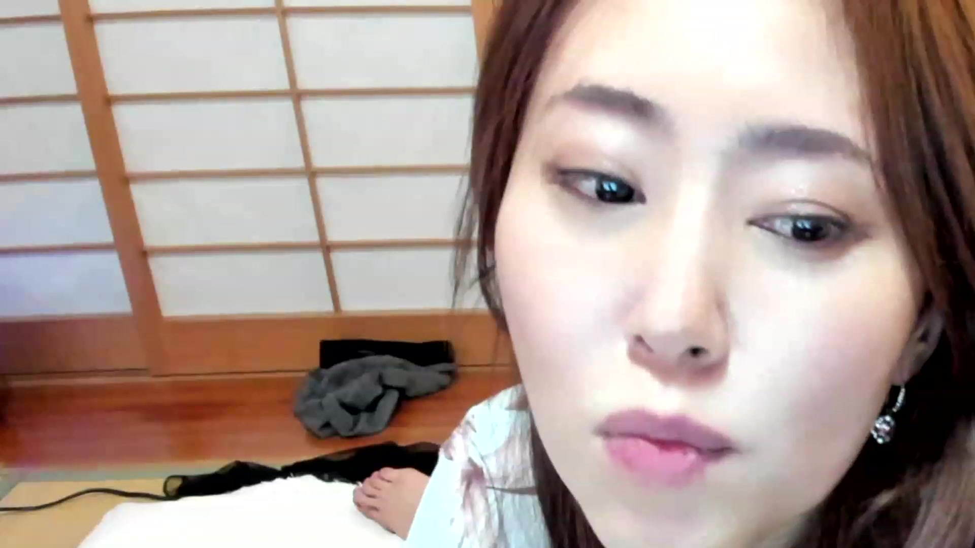 Gallery image thumbnail from WhatIsNanako's myfreecams stream on, 01/08/2023, 19:17 image 13 of 20