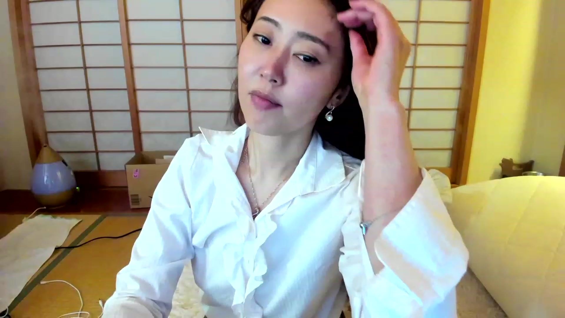 Gallery image thumbnail from WhatIsNanako's myfreecams stream on, 02/12/2023, 15:23 image 7 of 20