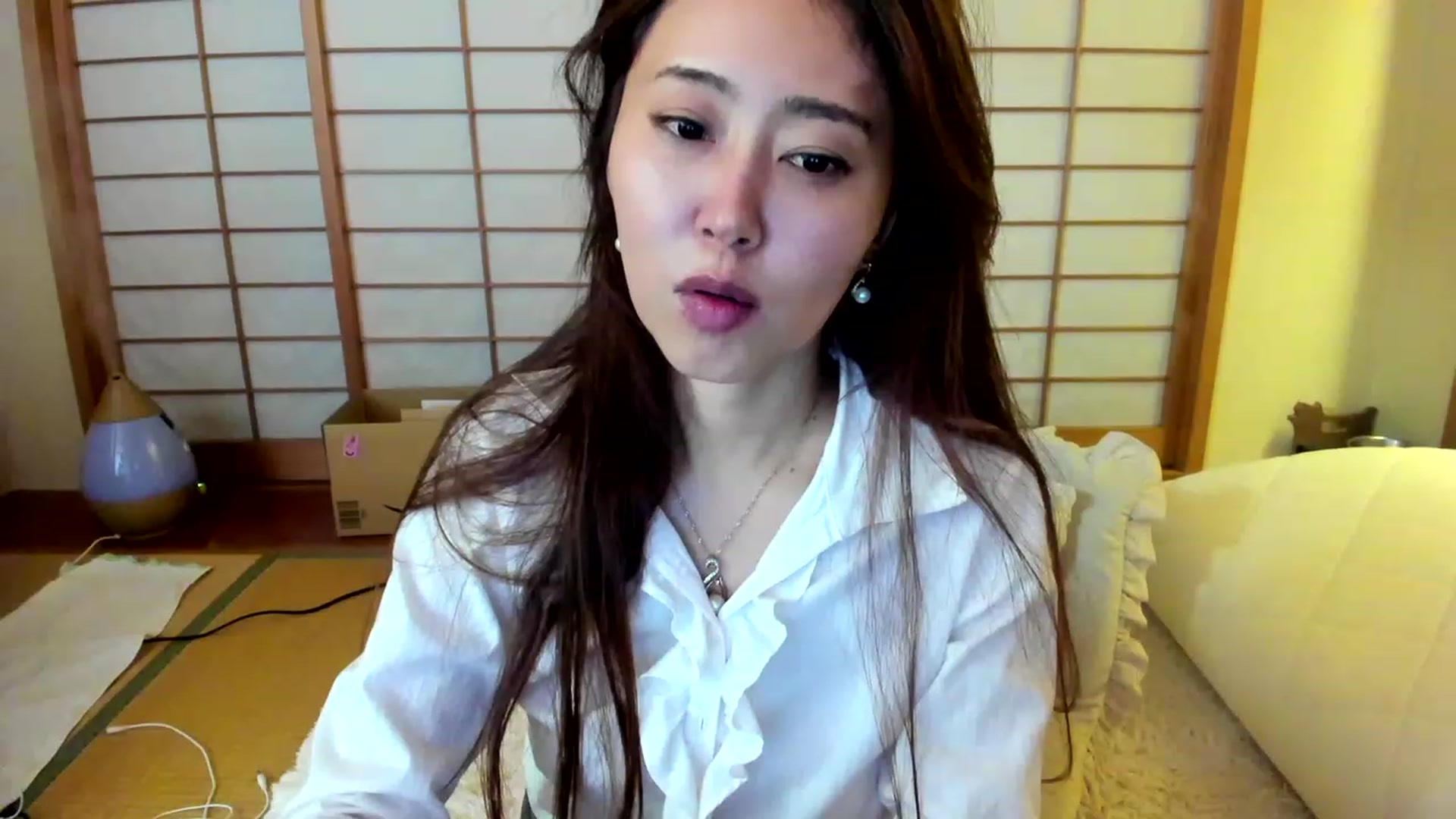 Gallery image thumbnail from WhatIsNanako's myfreecams stream on, 02/12/2023, 15:23 image 13 of 20