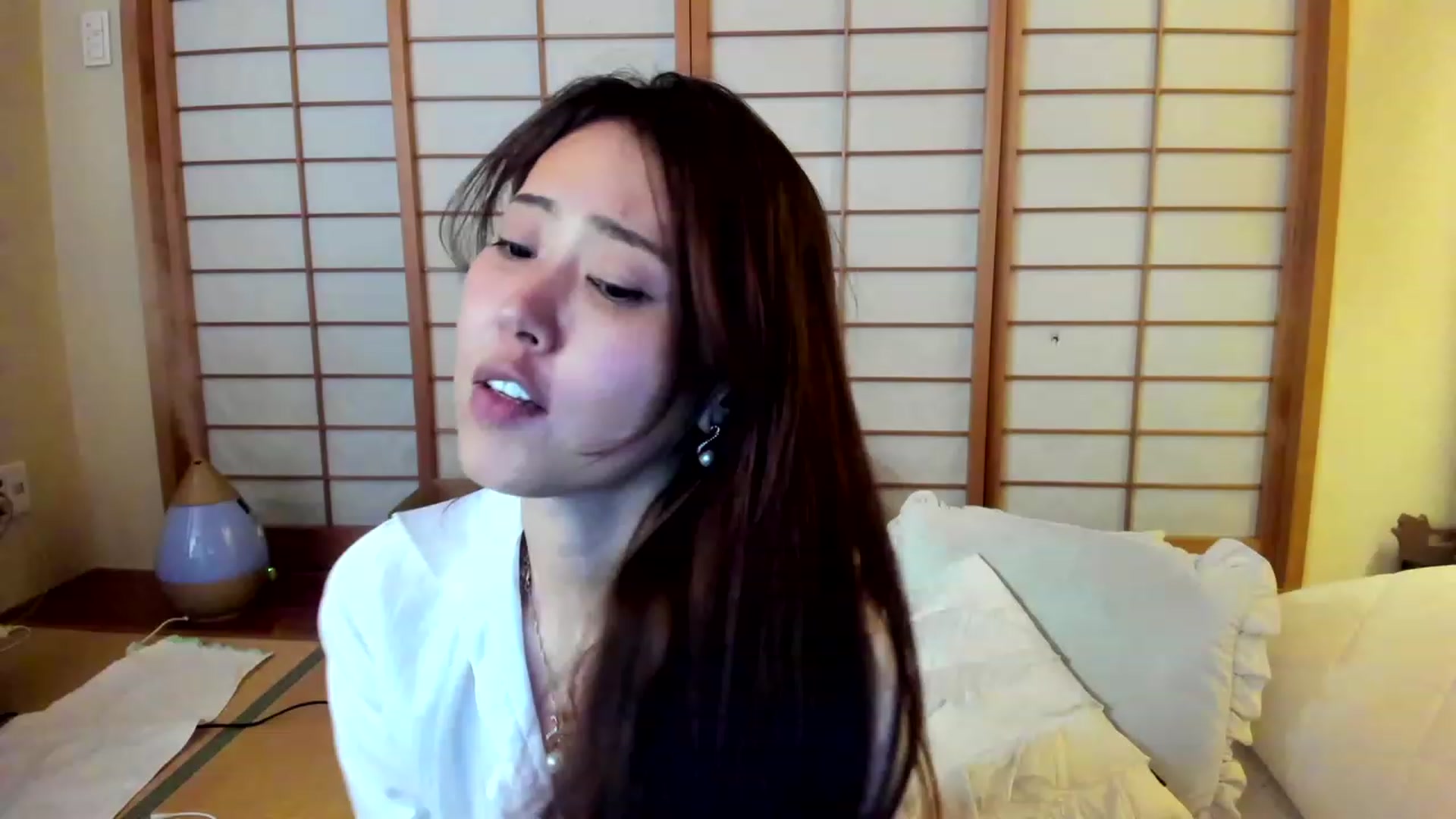 Gallery image thumbnail from WhatIsNanako's myfreecams stream on, 02/12/2023, 16:26 image 18 of 20