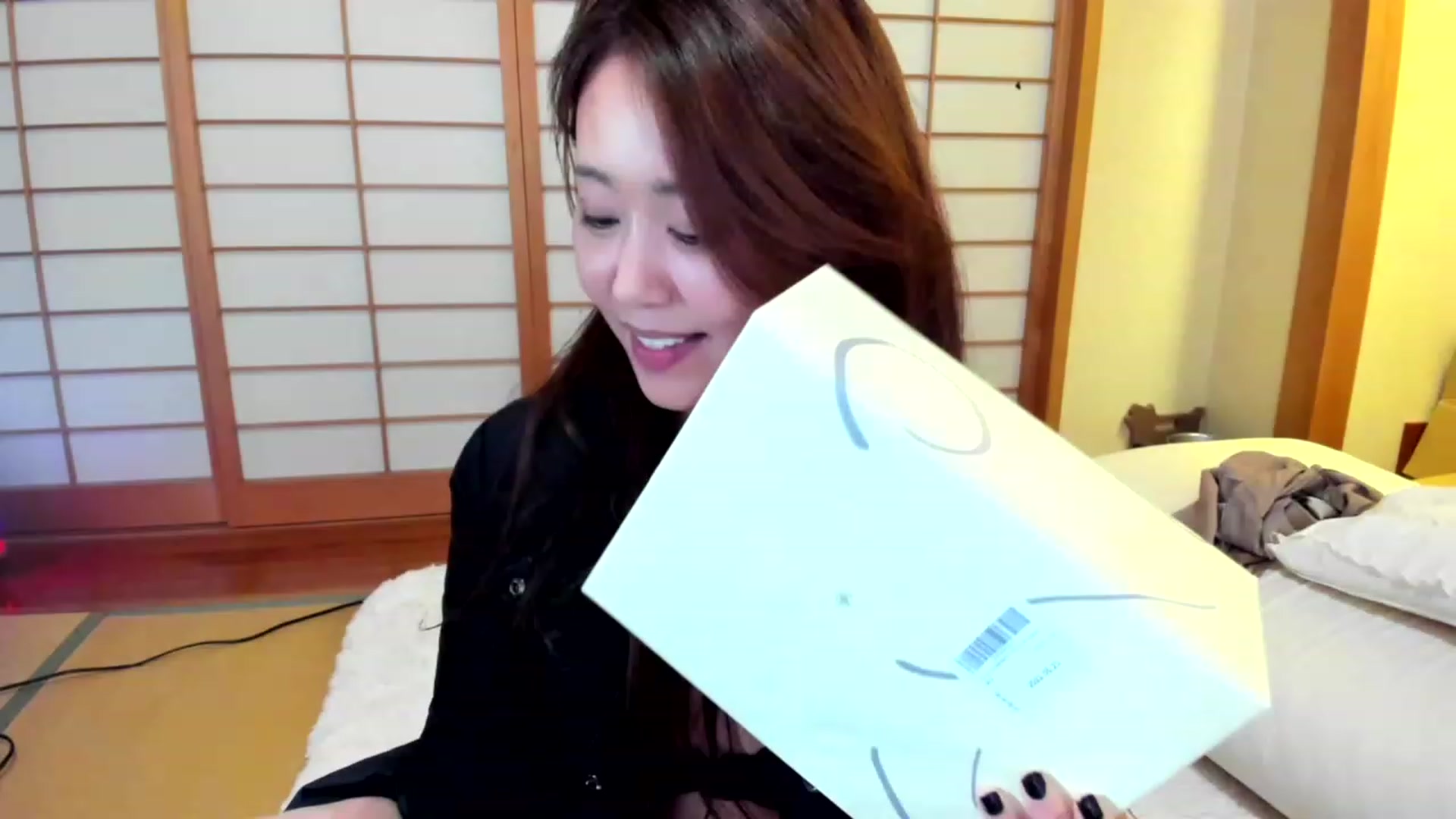 Gallery image thumbnail from WhatIsNanako's myfreecams stream on, 02/25/2023, 13:39 image 16 of 20