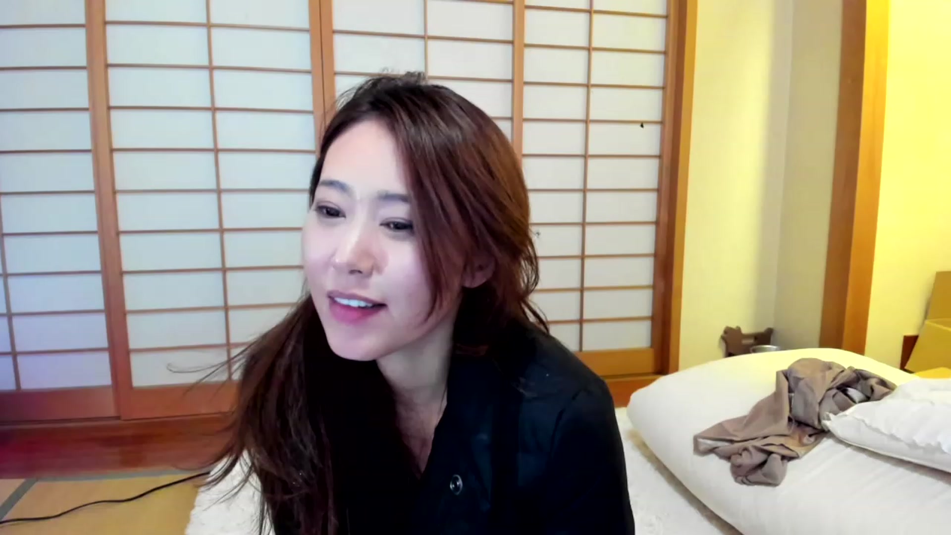 Gallery image thumbnail from WhatIsNanako's myfreecams stream on, 02/25/2023, 13:39 image 20 of 20