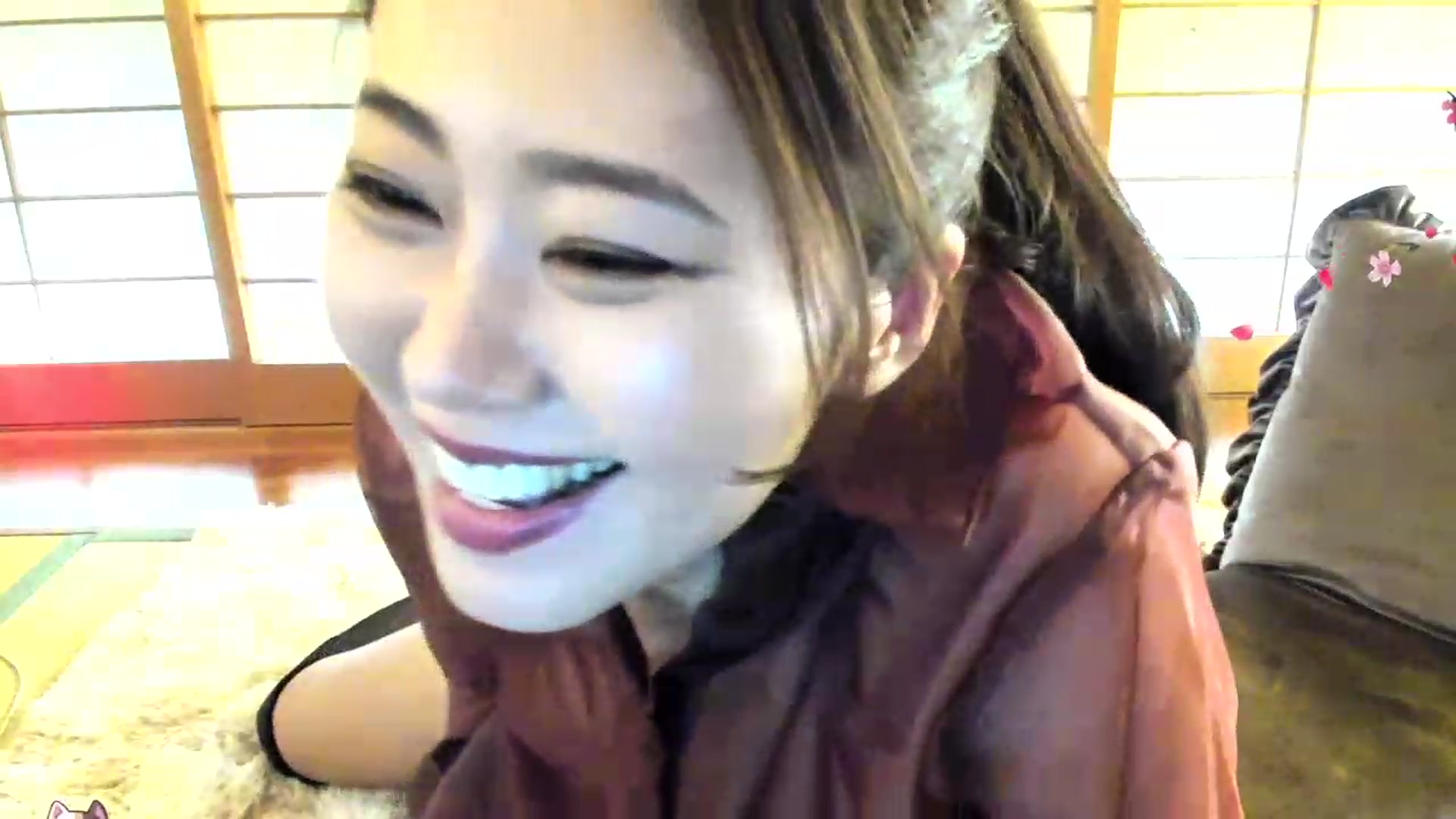 Gallery image thumbnail from WhatIsNanako's myfreecams stream on, 03/18/2023, 08:37 image 5 of 20