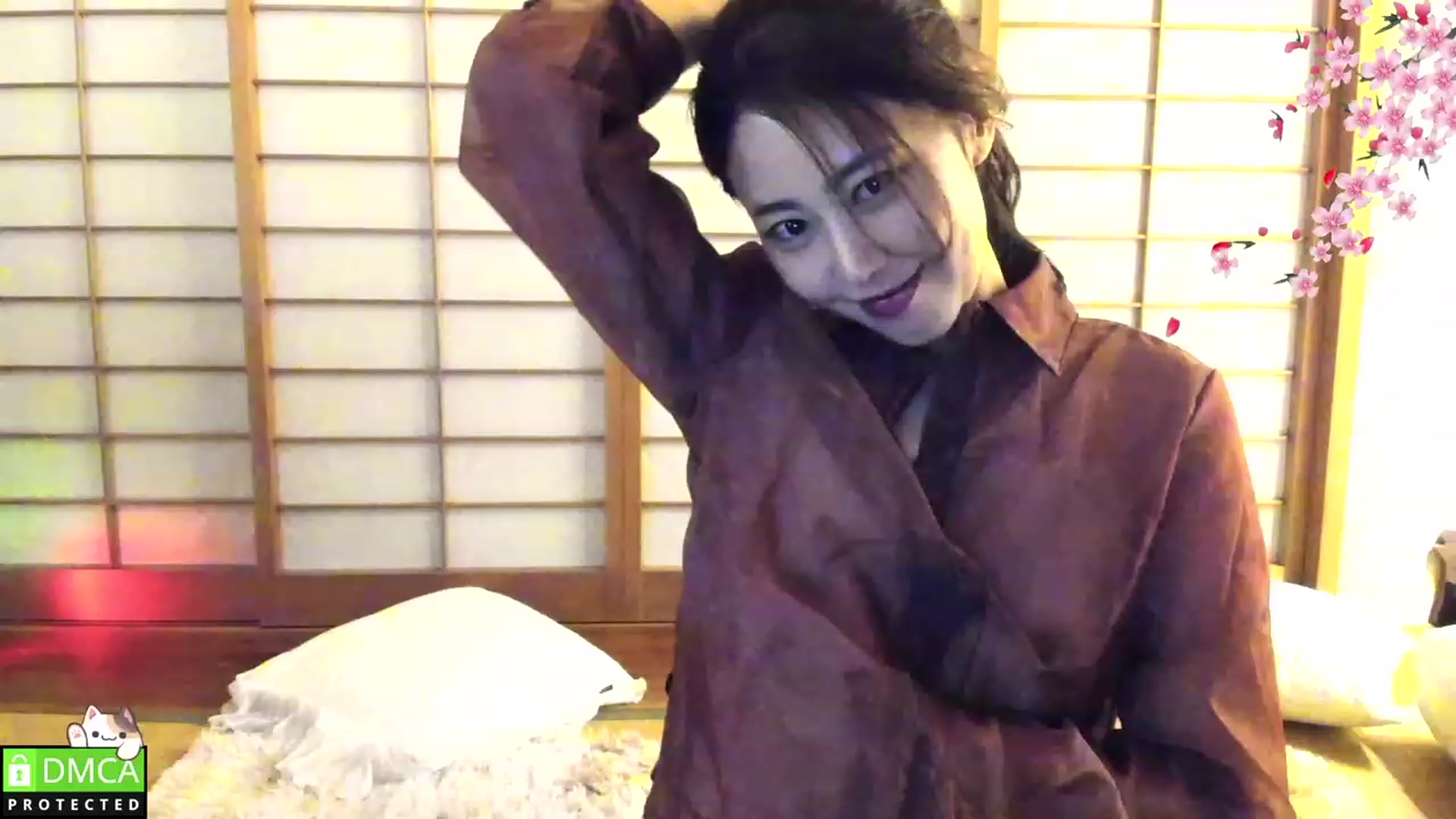Gallery image thumbnail from WhatIsNanako's myfreecams stream on, 03/18/2023, 12:02 image 17 of 20