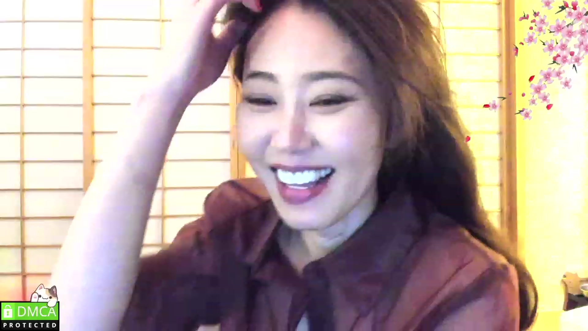 Gallery image thumbnail from WhatIsNanako's myfreecams stream on, 03/18/2023, 17:16 image 8 of 20