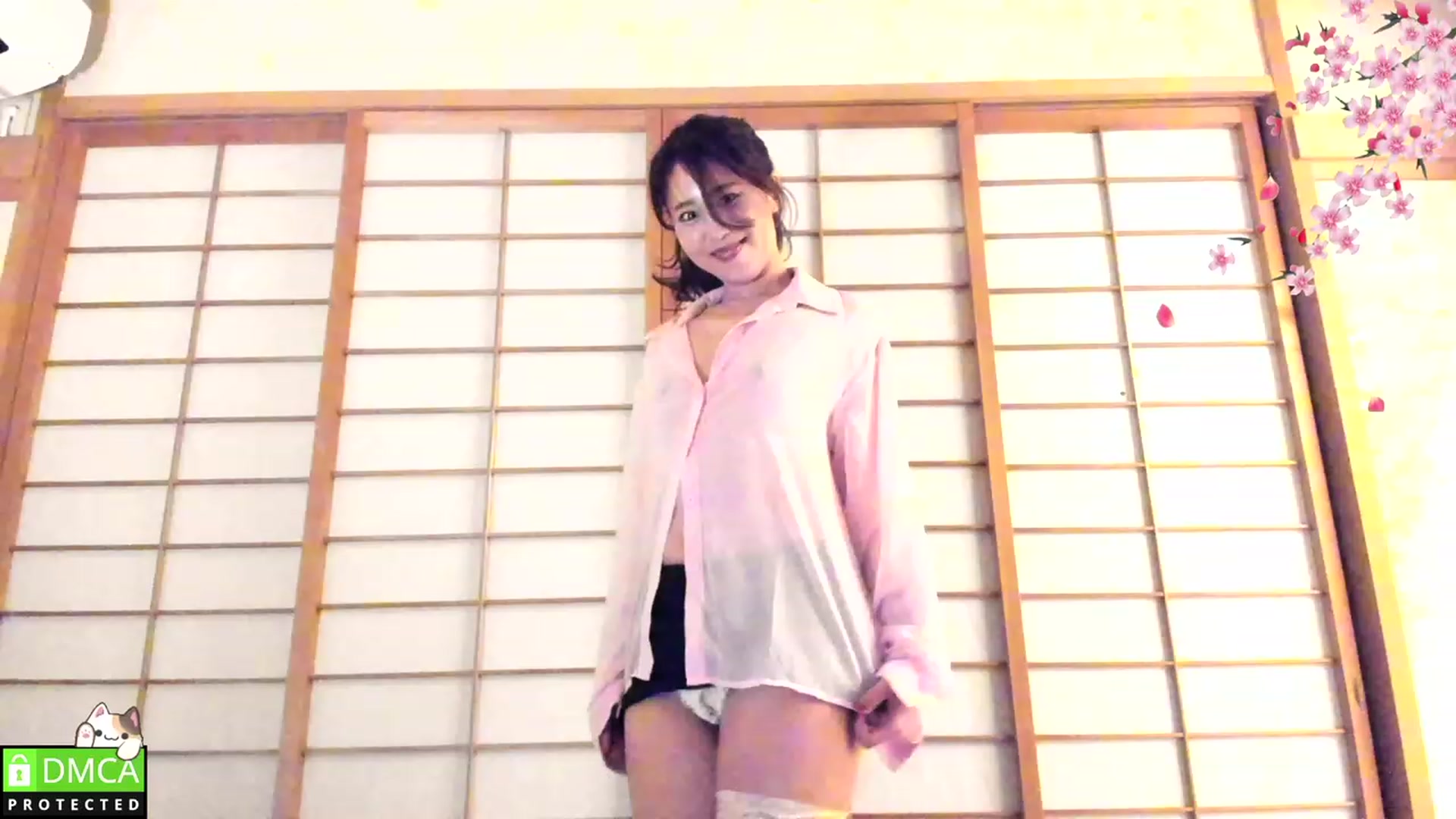 Gallery image thumbnail from WhatIsNanako's myfreecams stream on, 03/19/2023, 21:12 image 12 of 20