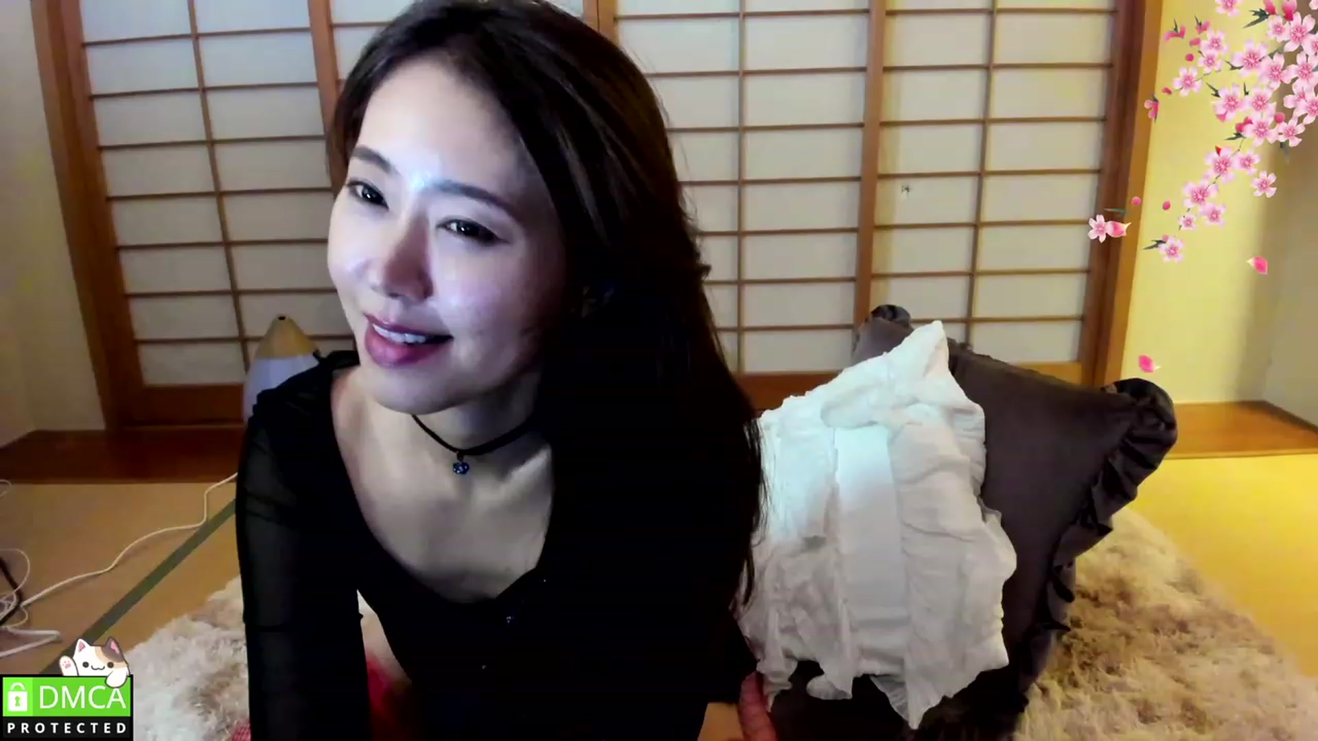 Gallery image thumbnail from WhatIsNanako's myfreecams stream on, 03/25/2023, 11:03 image 6 of 20