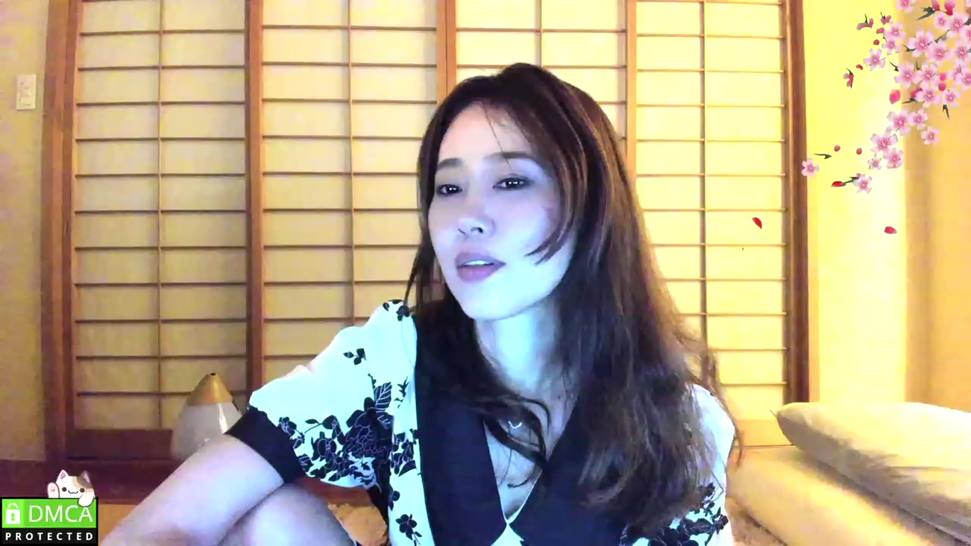 Gallery image thumbnail from WhatIsNanako's myfreecams stream on, 03/26/2023, 15:37 image 12 of 20