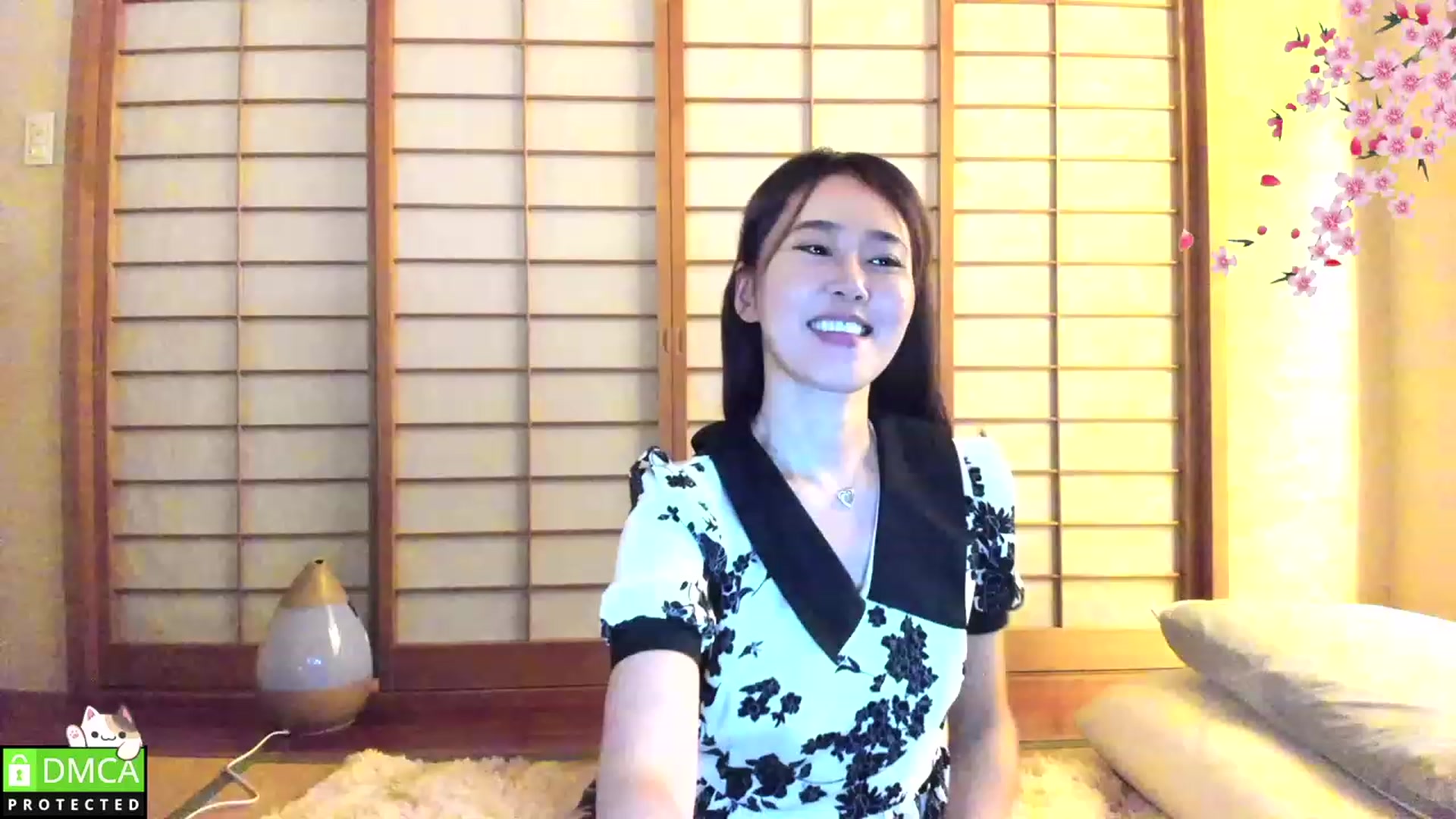 Gallery image thumbnail from WhatIsNanako's myfreecams stream on, 03/26/2023, 15:37 image 4 of 20