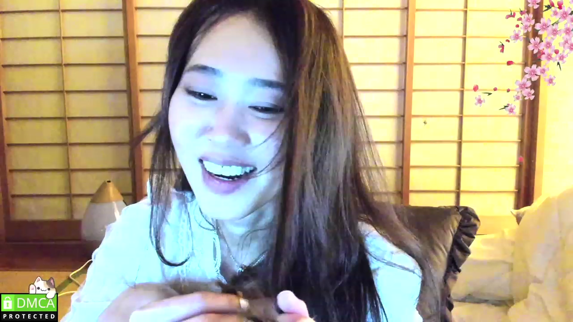 Gallery image thumbnail from WhatIsNanako's myfreecams stream on, 03/26/2023, 18:54 image 6 of 20