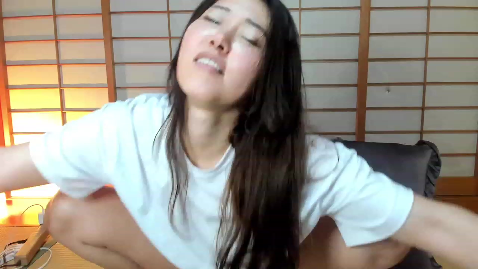 Gallery image thumbnail from WhatIsNanako's myfreecams stream on, 10/08/2023, 07:59 image 15 of 20
