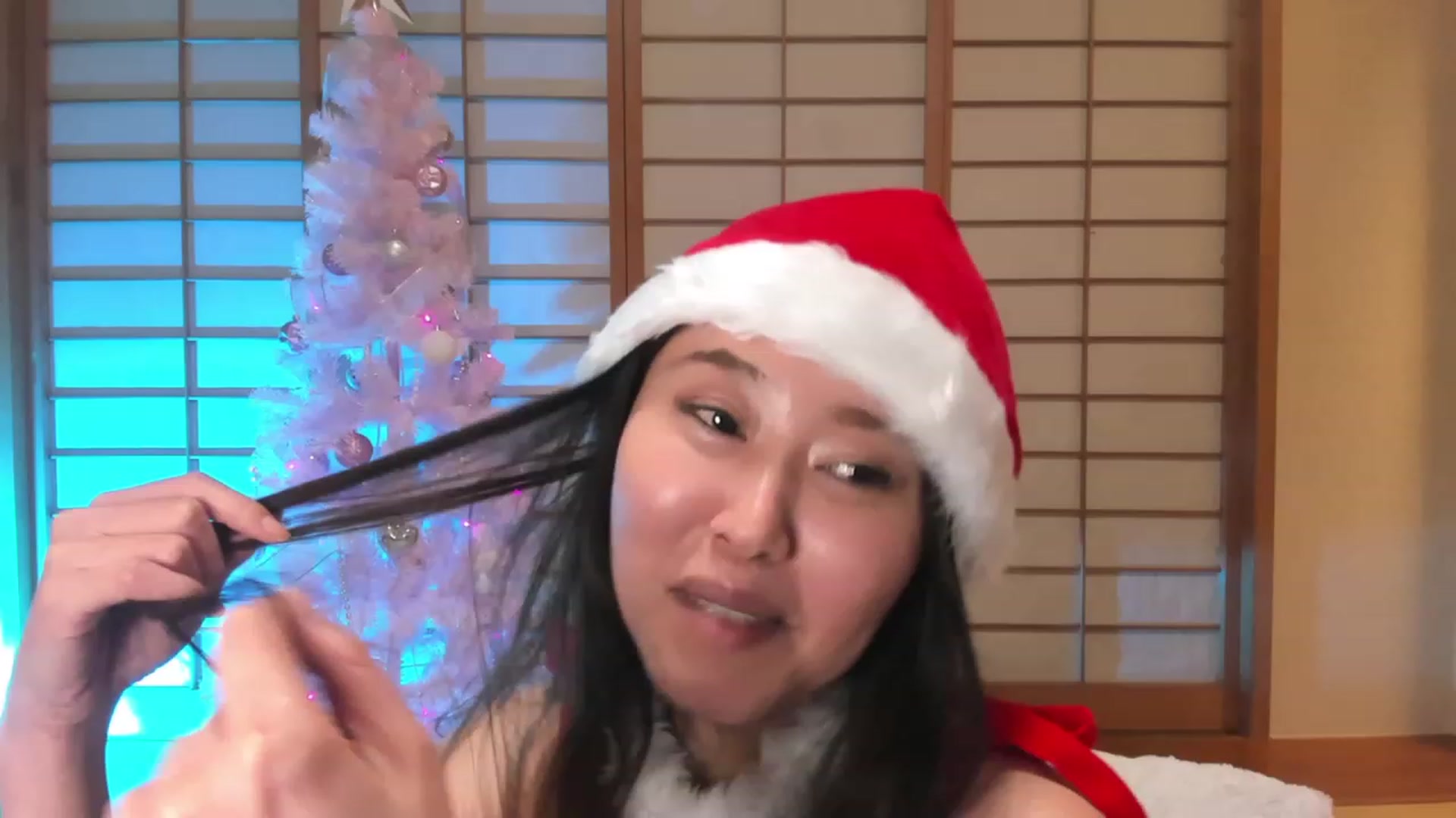 Gallery image thumbnail from WhatIsNanako's myfreecams stream on, 12/25/2023, 14:54 image 5 of 20