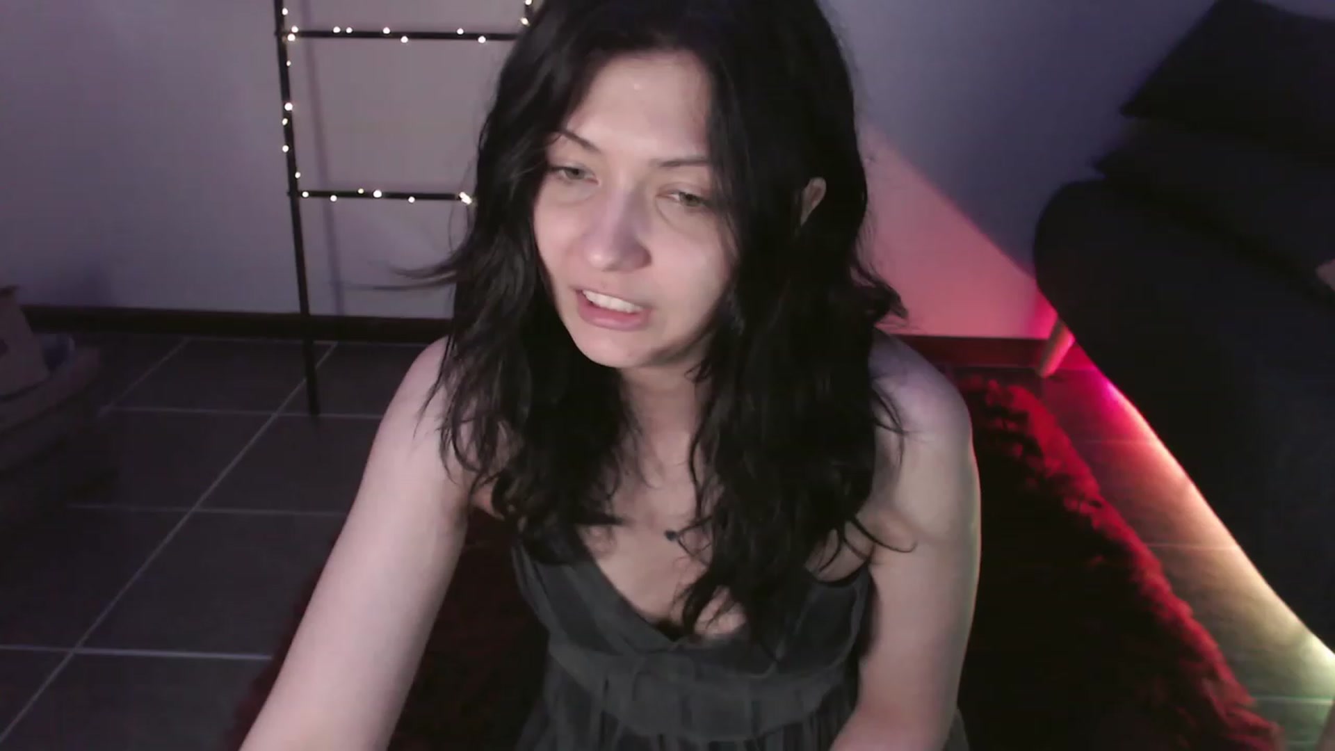 Gallery image thumbnail from WhatName's myfreecams stream on, 11/13/2023, 03:27 image 7 of 20