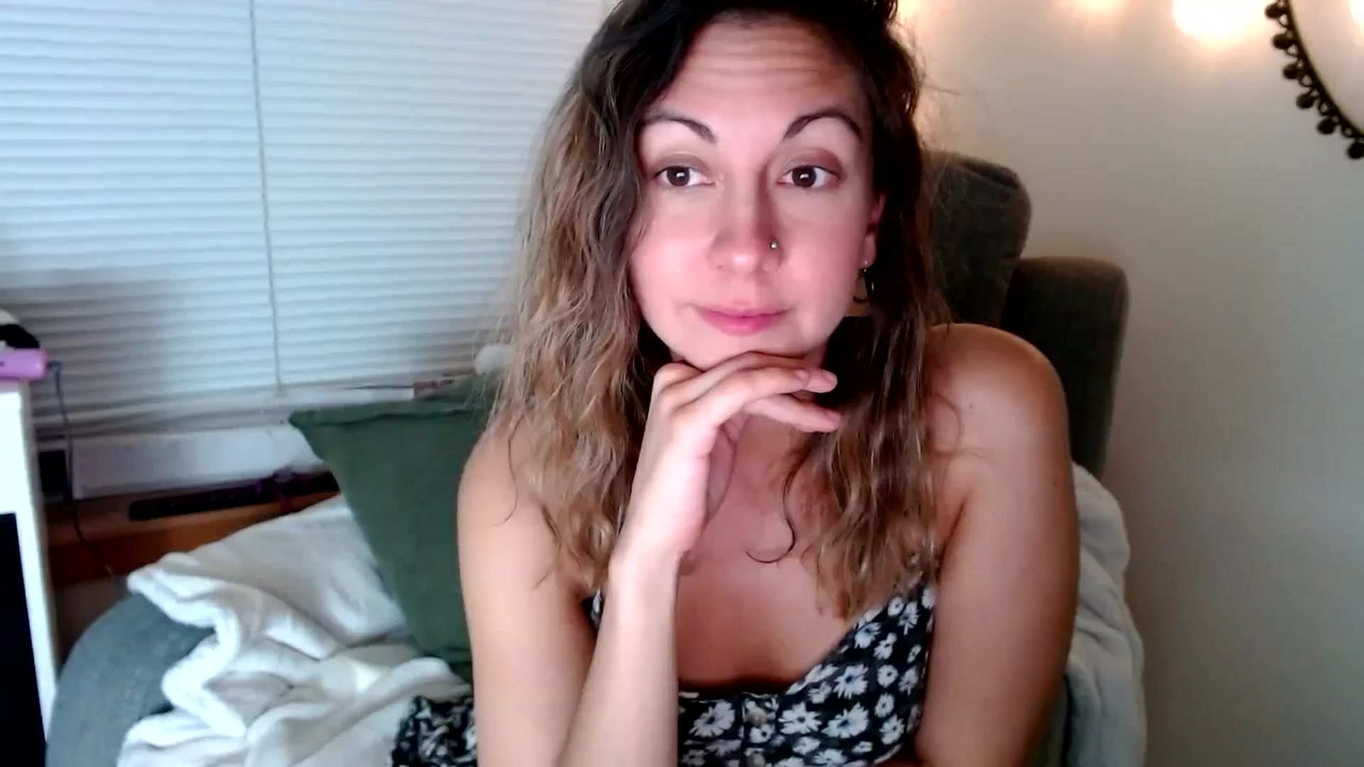 Gallery image thumbnail from Wheres_Willow's myfreecams stream on, 09/02/2023, 09:50 image 20 of 20