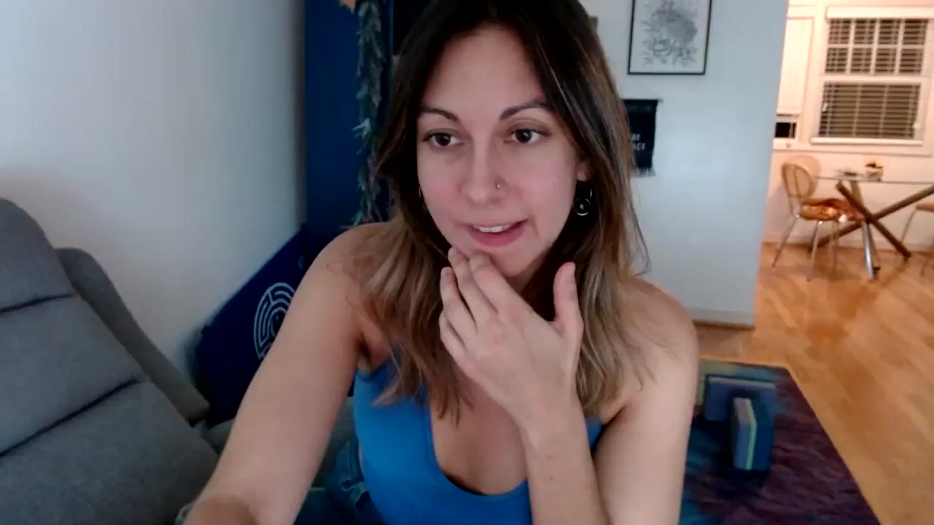 Gallery image thumbnail from Wheres_Willow's myfreecams stream on, 10/08/2023, 06:33 image 1 of 20