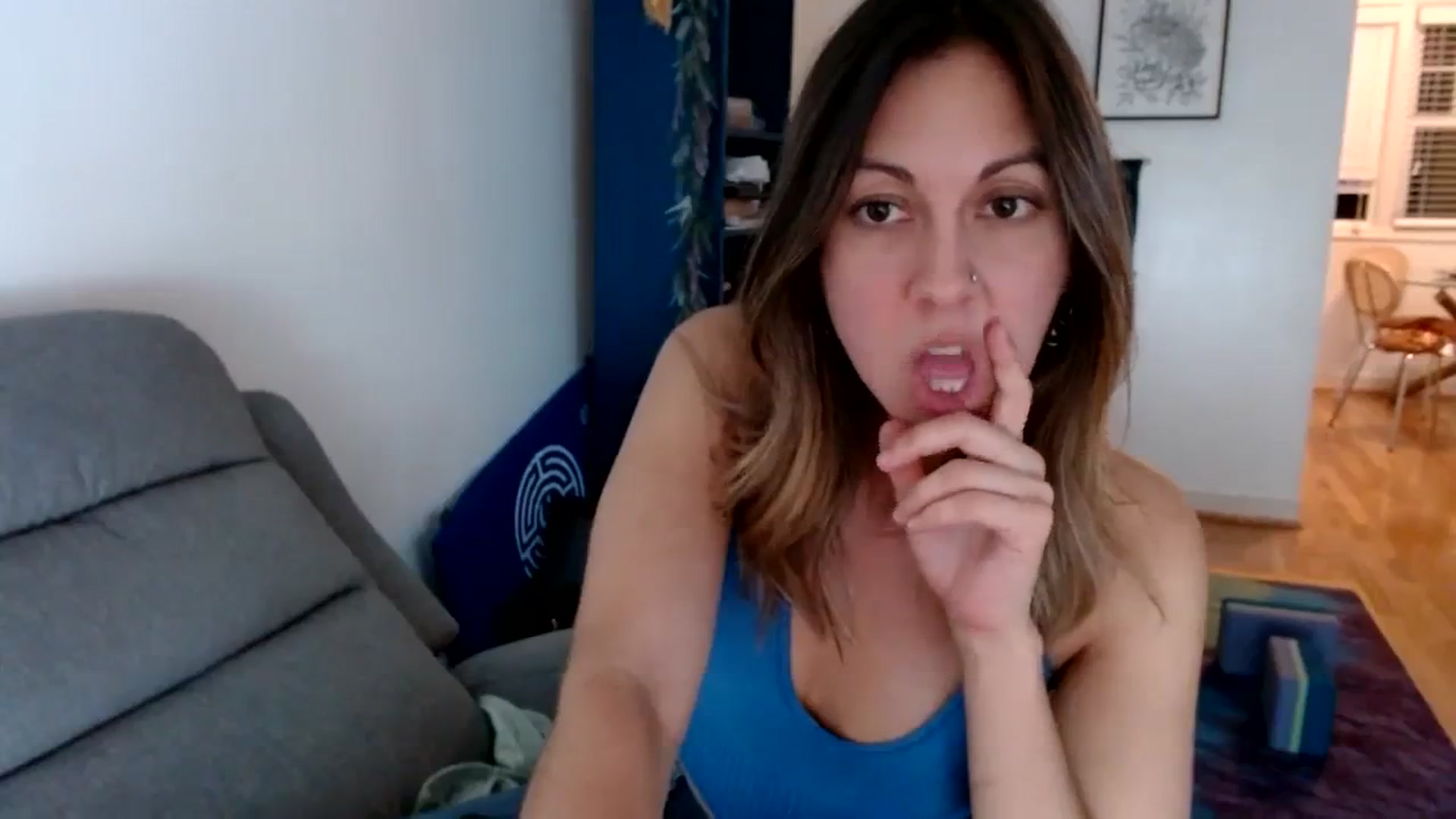 Gallery image thumbnail from Wheres_Willow's myfreecams stream on, 10/08/2023, 06:33 image 19 of 20