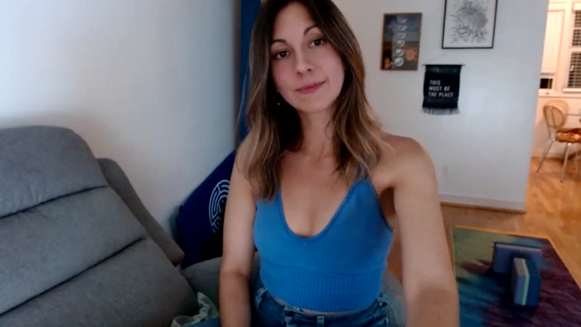 Gallery image thumbnail from Wheres_Willow's myfreecams stream on, 10/08/2023, 06:52 image 14 of 20