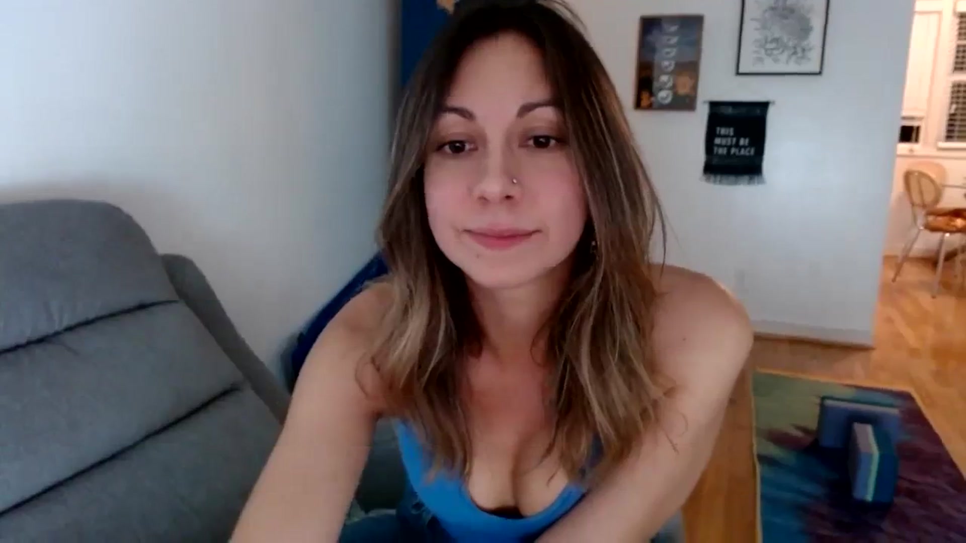 Gallery image thumbnail from Wheres_Willow's myfreecams stream on, 10/08/2023, 06:52 image 12 of 20