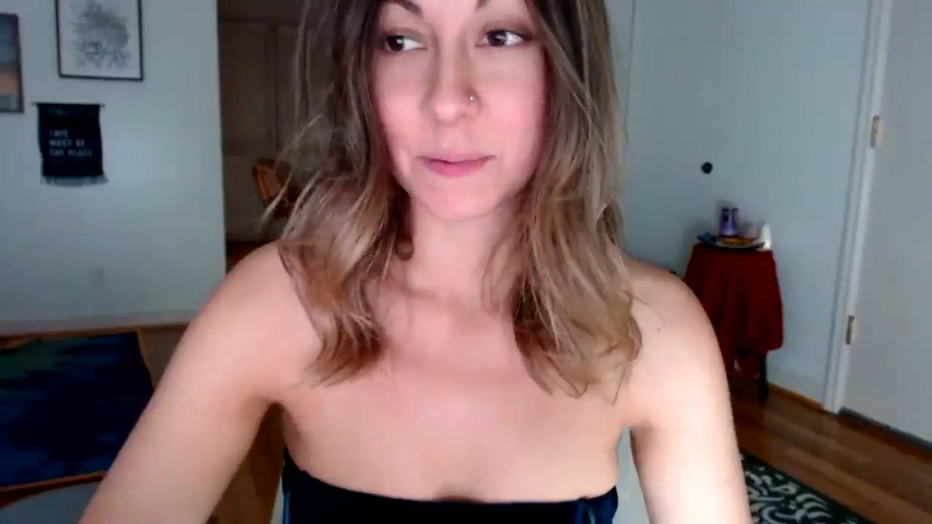 Gallery image thumbnail from Wheres_Willow's myfreecams stream on, 10/10/2023, 08:19 image 18 of 20