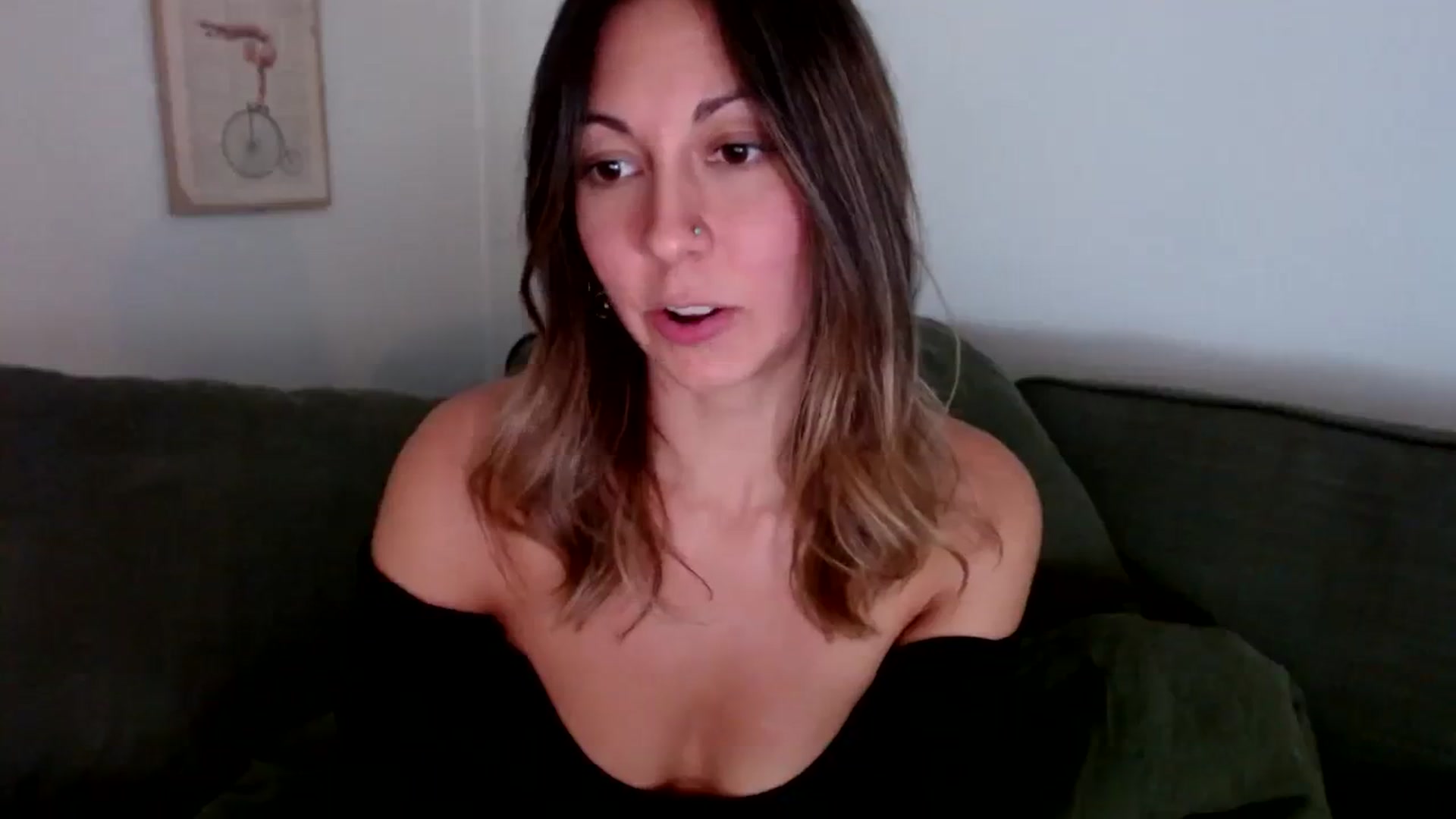 Gallery image thumbnail from Wheres_Willow's myfreecams stream on, 10/13/2023, 06:12 image 13 of 20