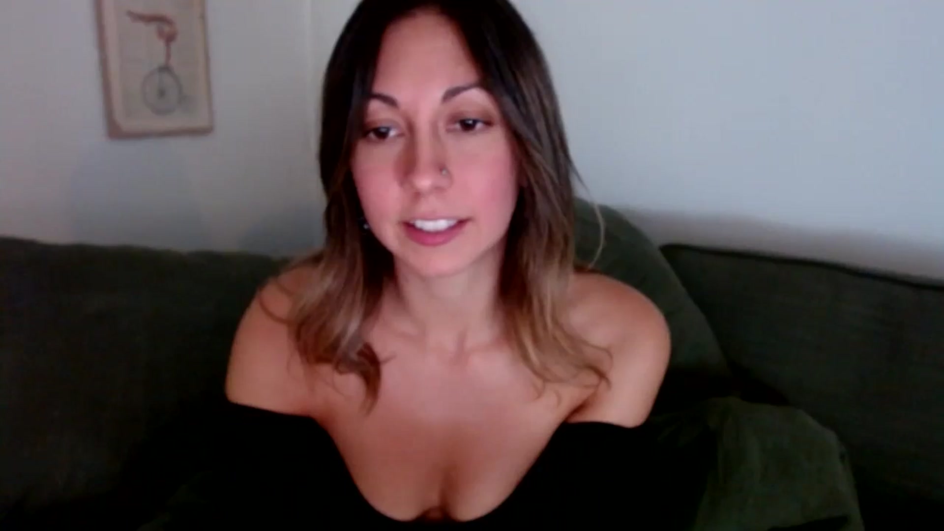 Gallery image thumbnail from Wheres_Willow's myfreecams stream on, 10/13/2023, 06:12 image 12 of 20