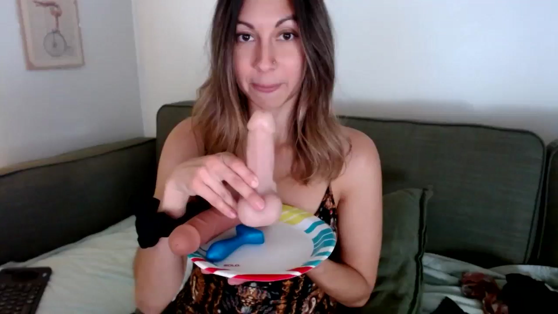 Gallery image thumbnail from Wheres_Willow's myfreecams stream on, 10/14/2023, 07:24 image 1 of 20
