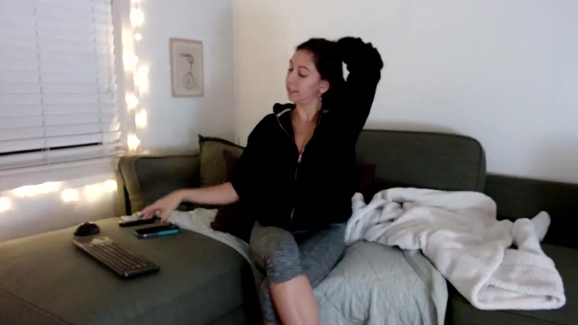 Gallery image thumbnail from Wheres_Willow's myfreecams stream on, 10/16/2023, 06:22 image 9 of 20