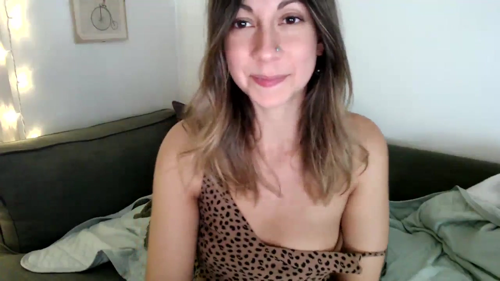 Gallery image thumbnail from Wheres_Willow's myfreecams stream on, 10/18/2023, 06:49 image 14 of 20