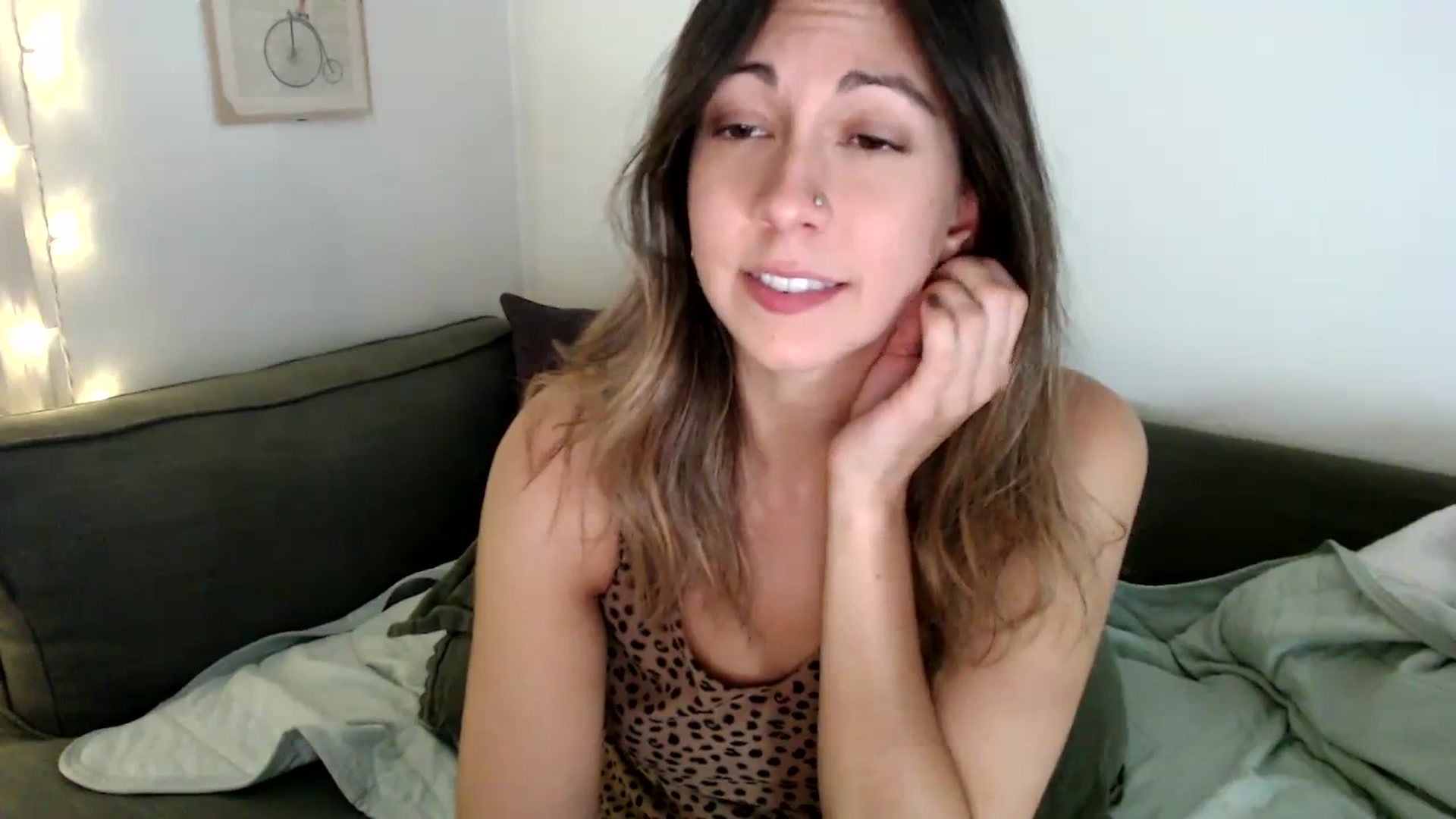Gallery image thumbnail from Wheres_Willow's myfreecams stream on, 10/18/2023, 06:49 image 19 of 20