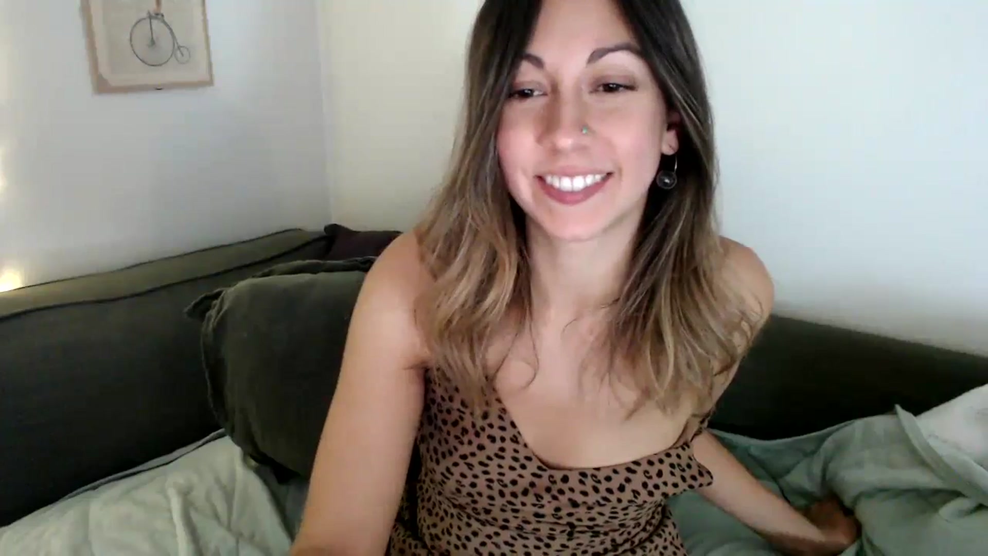 Gallery image thumbnail from Wheres_Willow's myfreecams stream on, 10/18/2023, 06:49 image 5 of 20