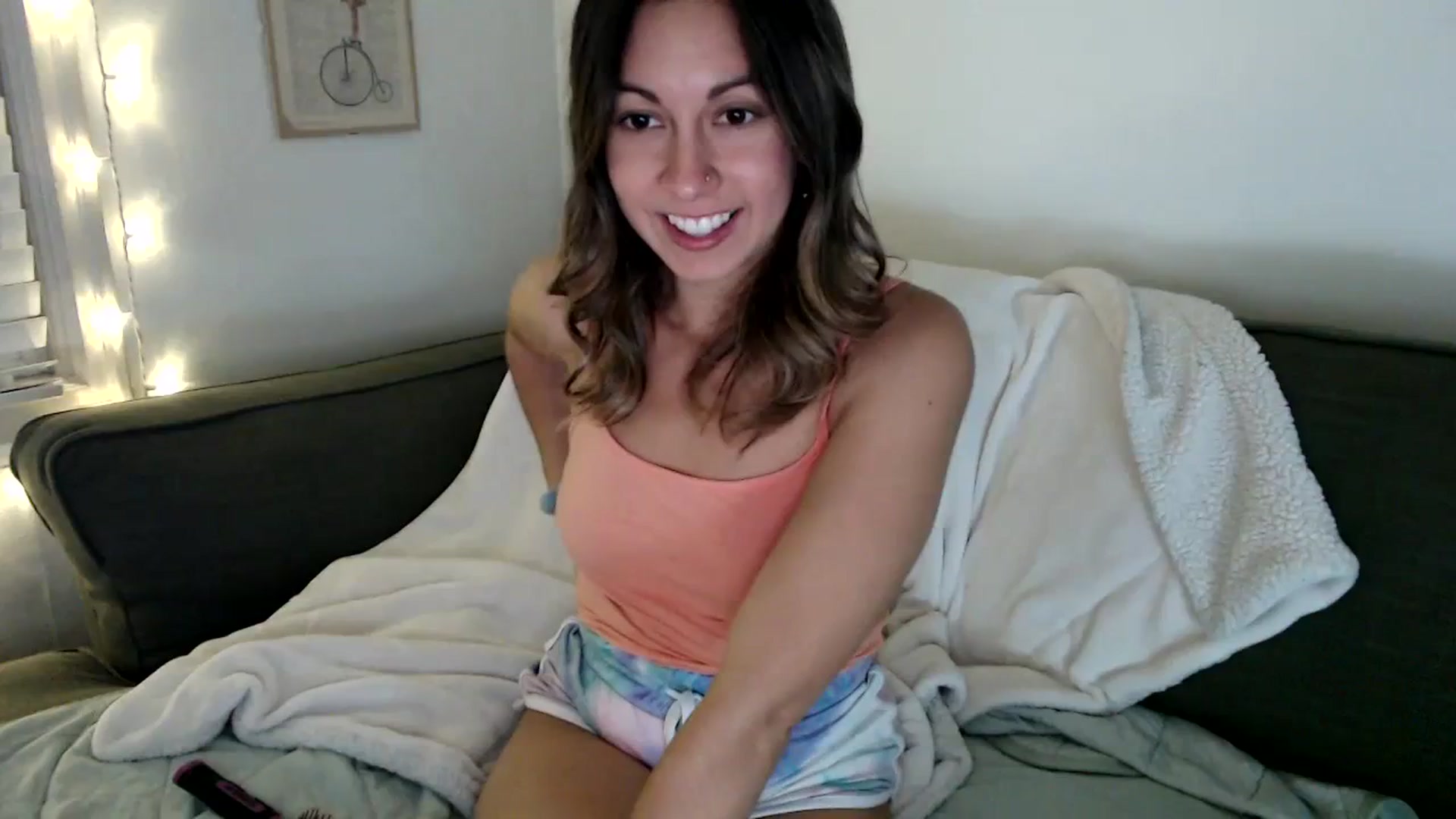 Gallery image thumbnail from Wheres_Willow's myfreecams stream on, 10/20/2023, 06:21 image 2 of 20