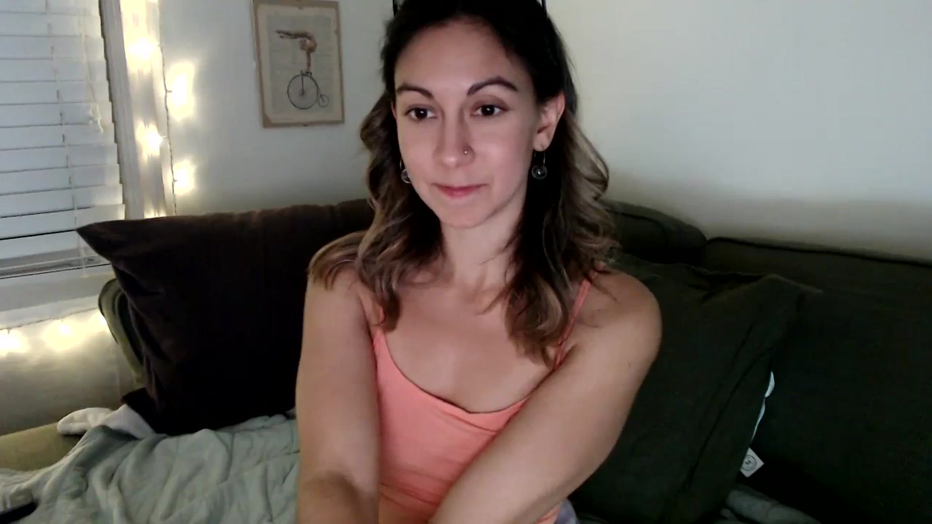 Gallery image thumbnail from Wheres_Willow's myfreecams stream on, 10/20/2023, 06:21 image 16 of 20