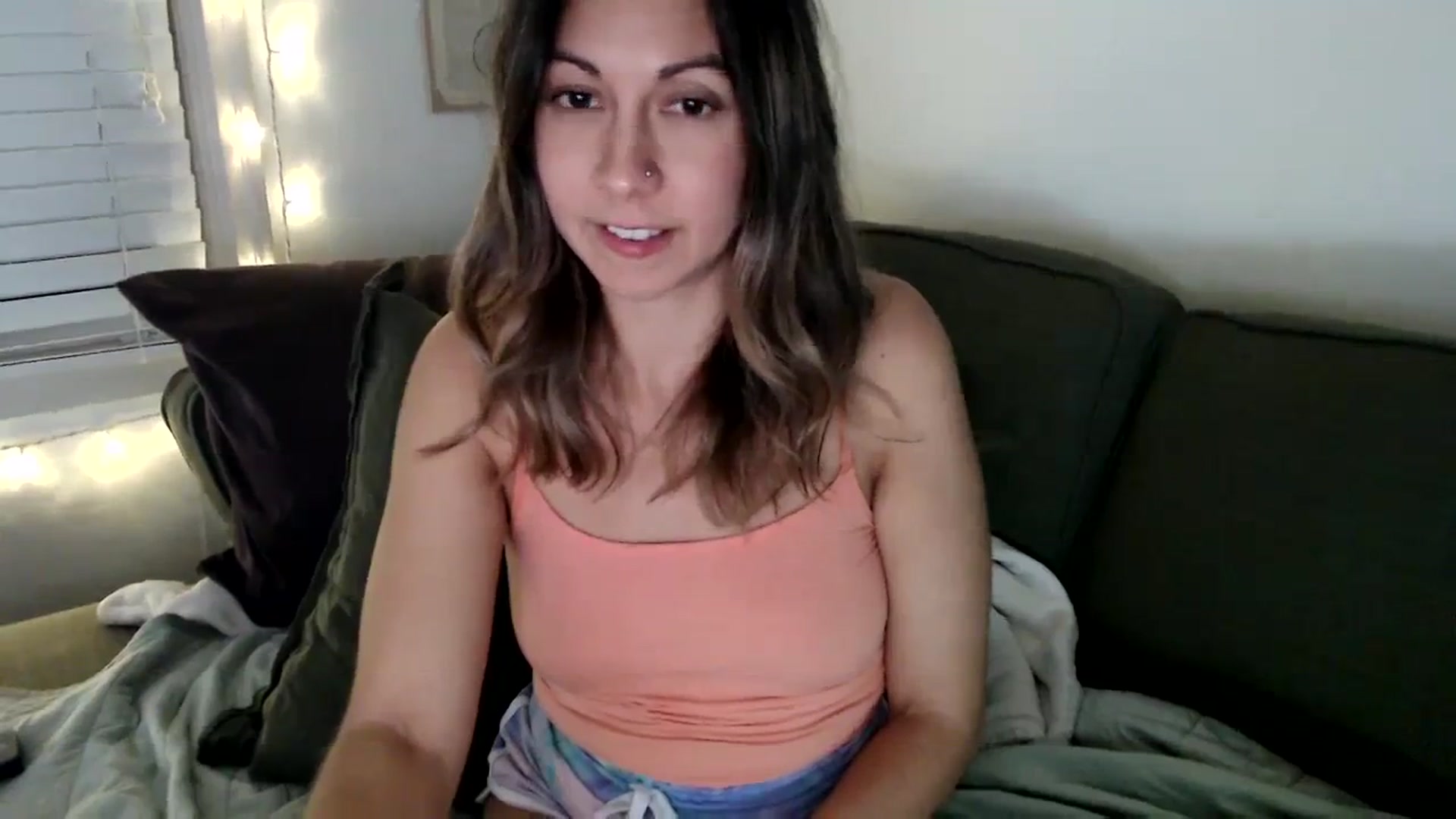 Gallery image thumbnail from Wheres_Willow's myfreecams stream on, 10/20/2023, 06:21 image 13 of 20